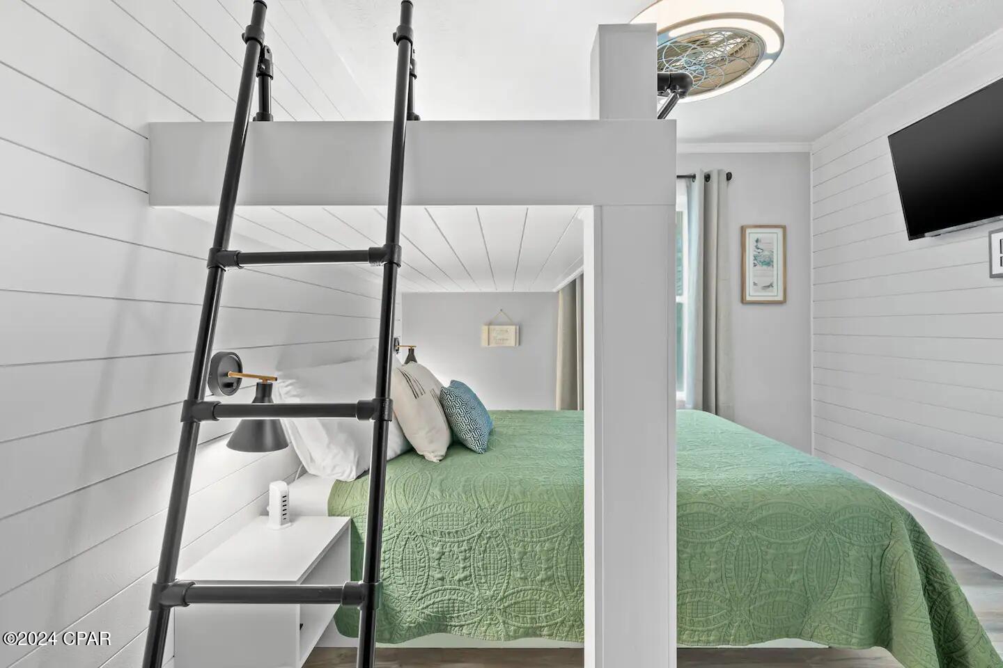 Image 17 For 7904 Surf Drive 19