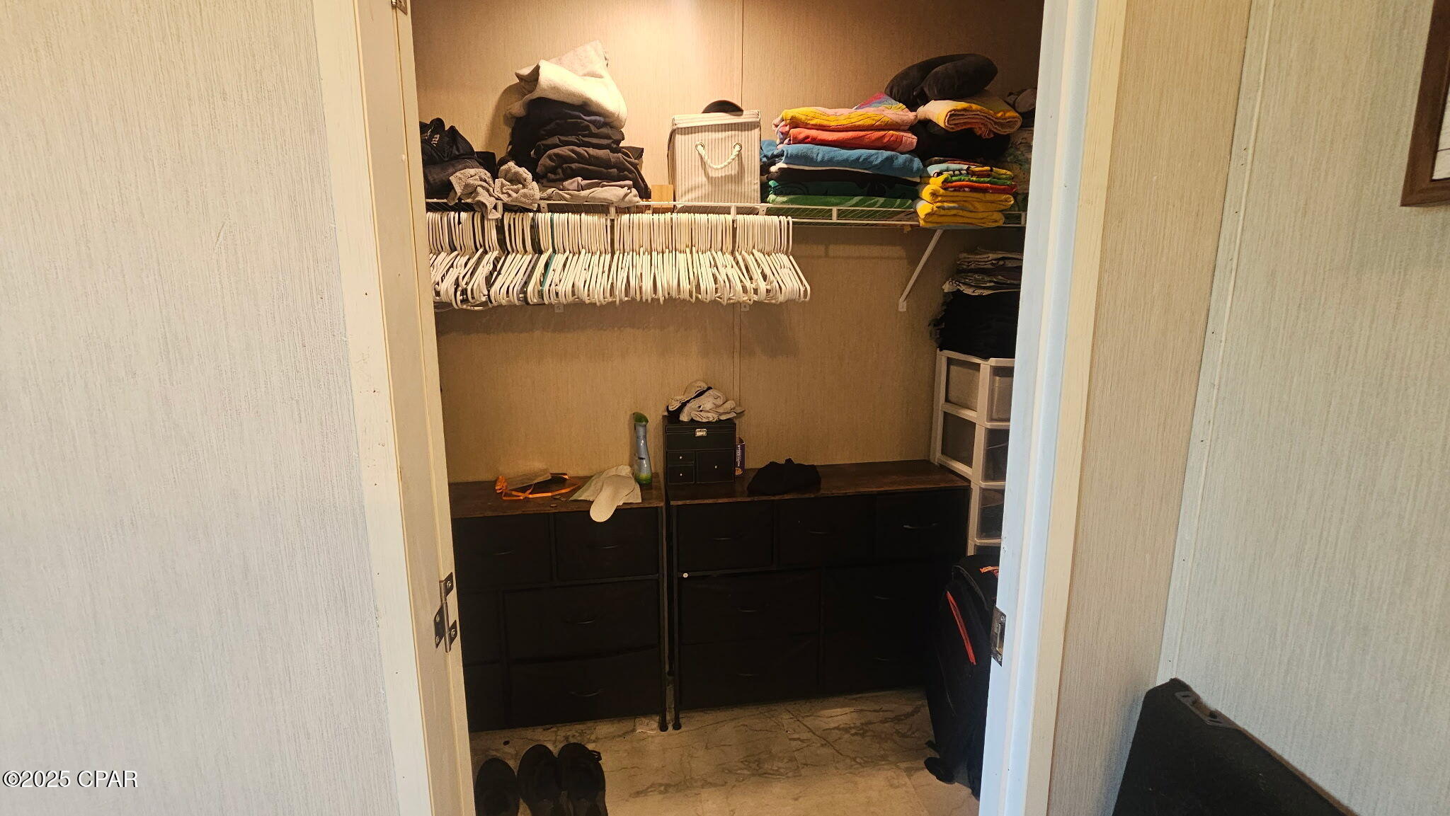 Image 16 For 9125 Merlin Drive