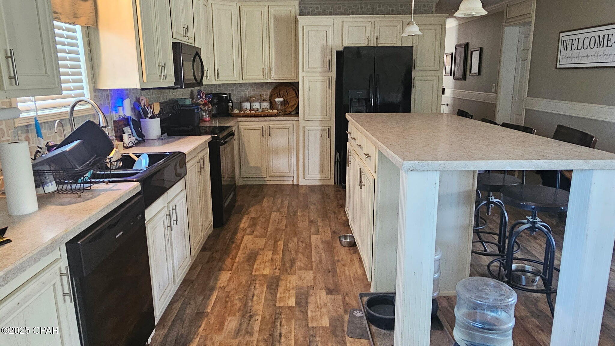 Image 5 For 9125 Merlin Drive