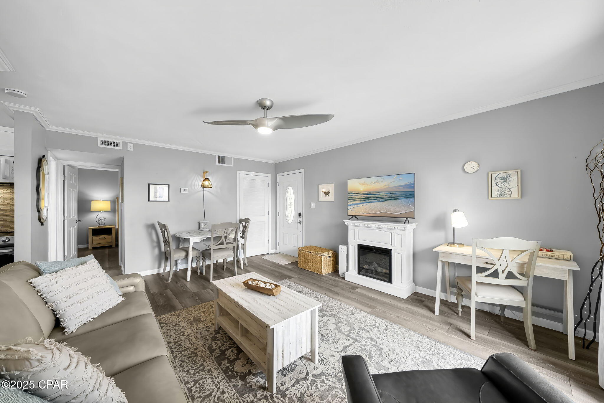 Image 3 For 17462 Front Beach Road 10c3