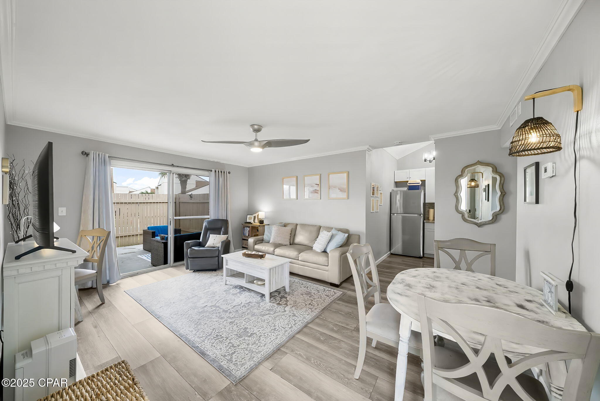 Image 5 For 17462 Front Beach Road 10c3