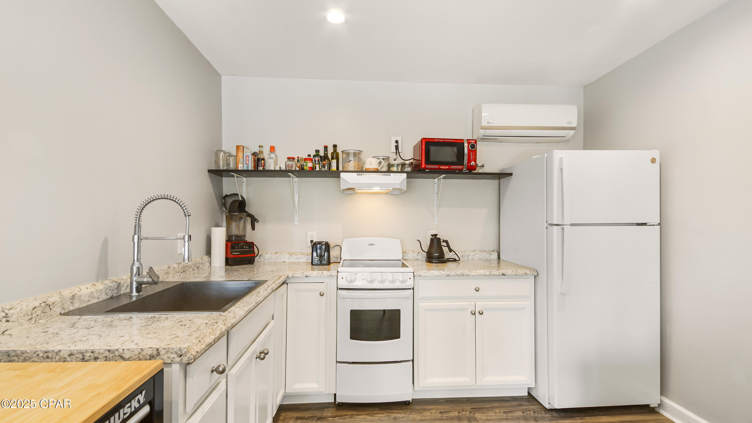 Image 19 For 4900 4th Street A