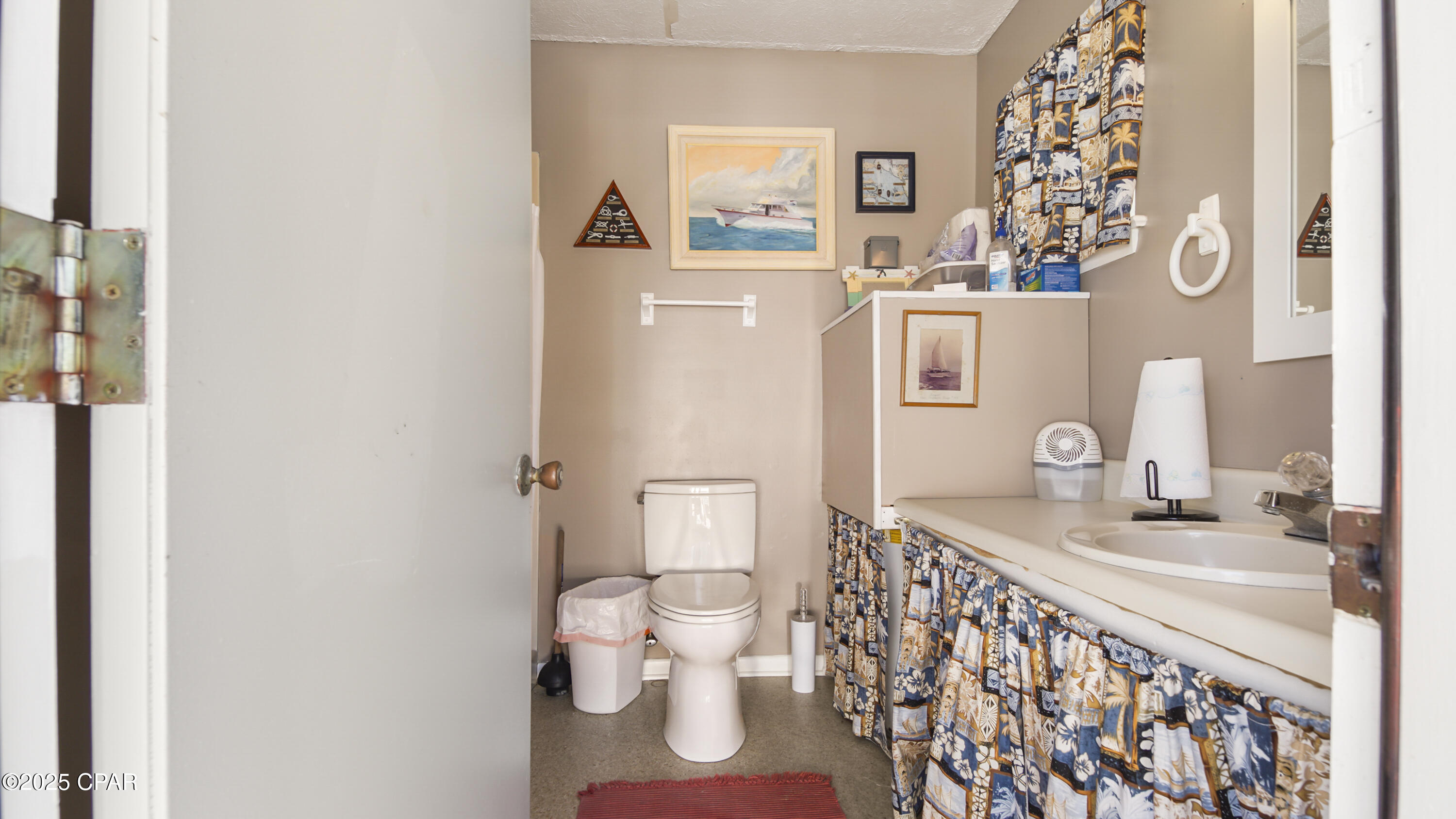 Image 45 For 4900 4th Street A