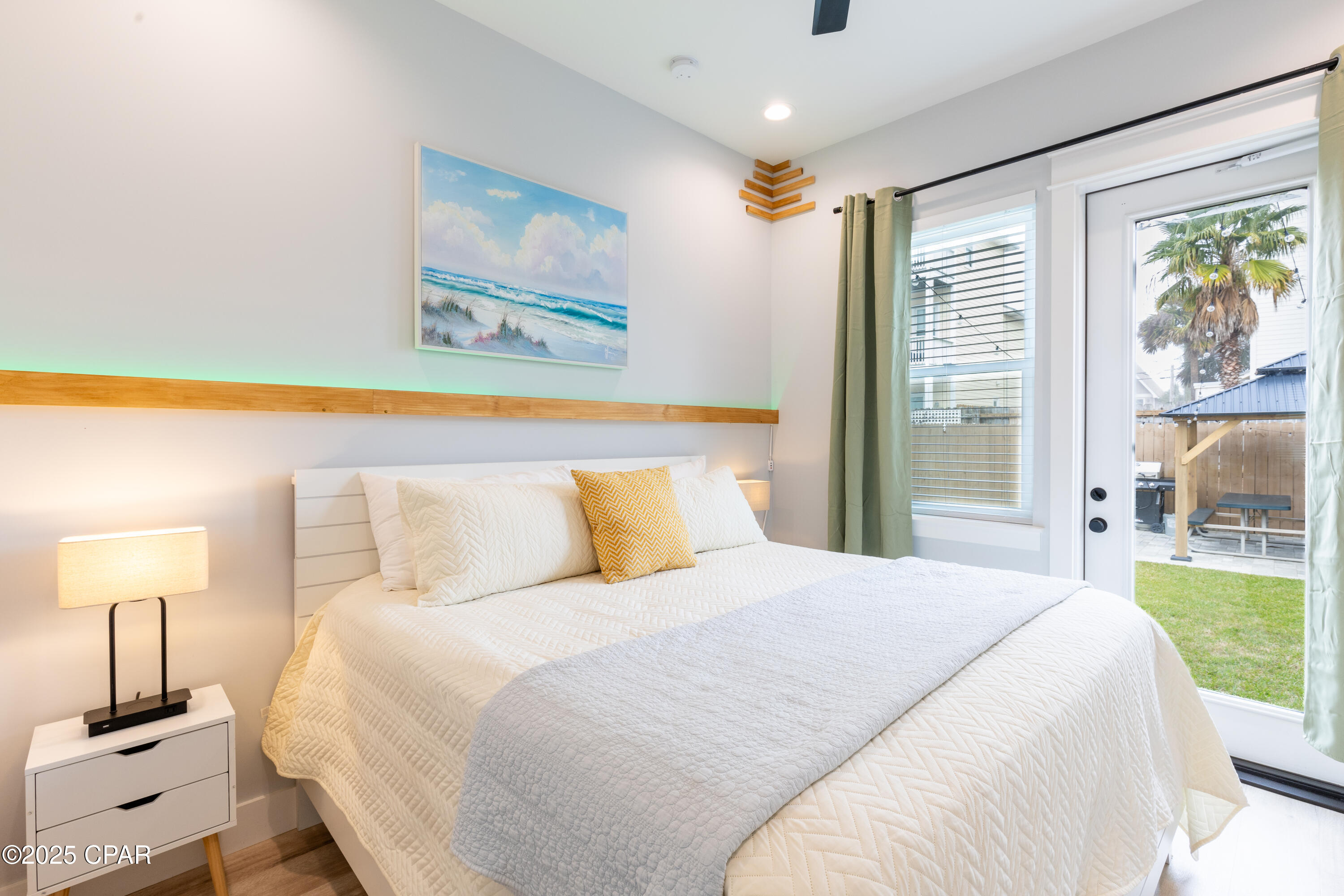 Image 13 For 6606 Thomas Drive A & B