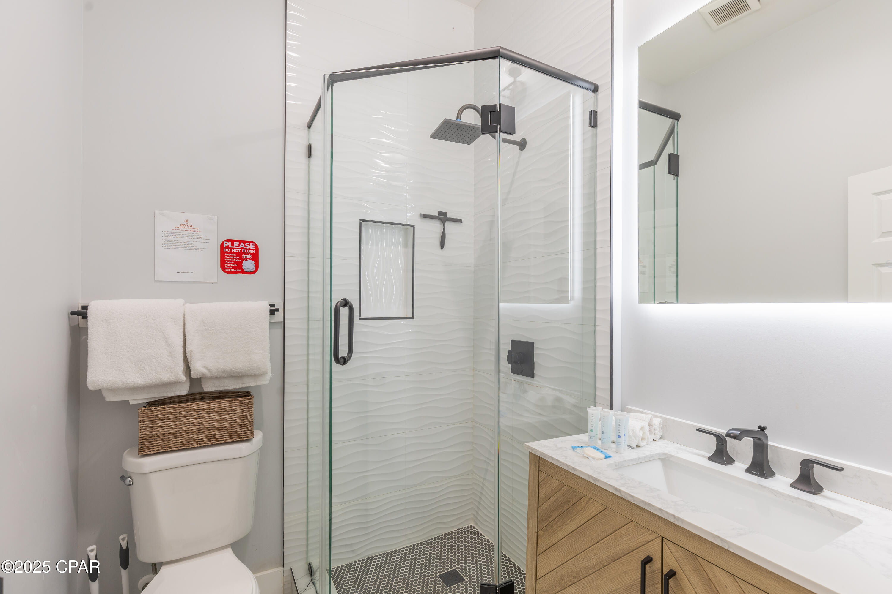 Image 24 For 6606 Thomas Drive A & B