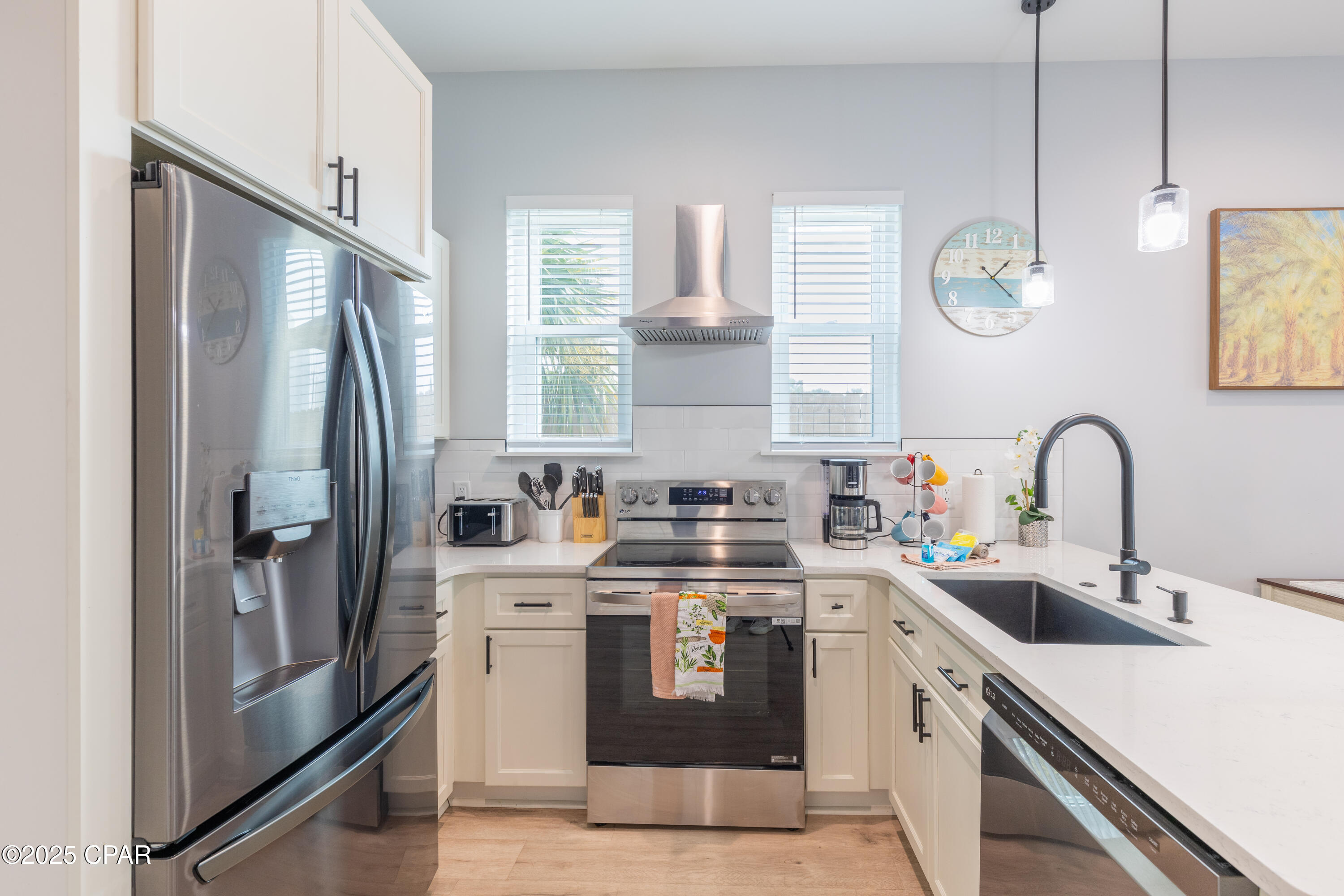 Image 28 For 6606 Thomas Drive A & B