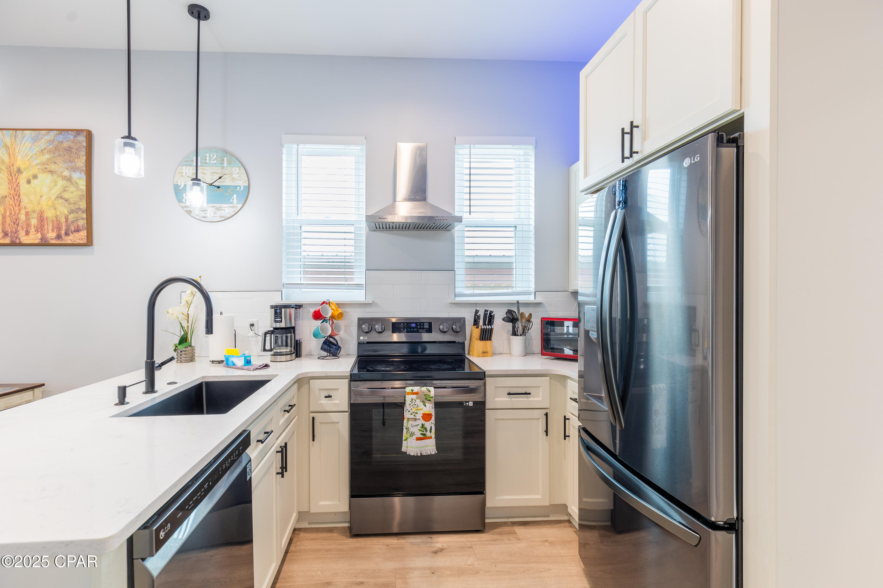 Image 8 For 6606 Thomas Drive A & B