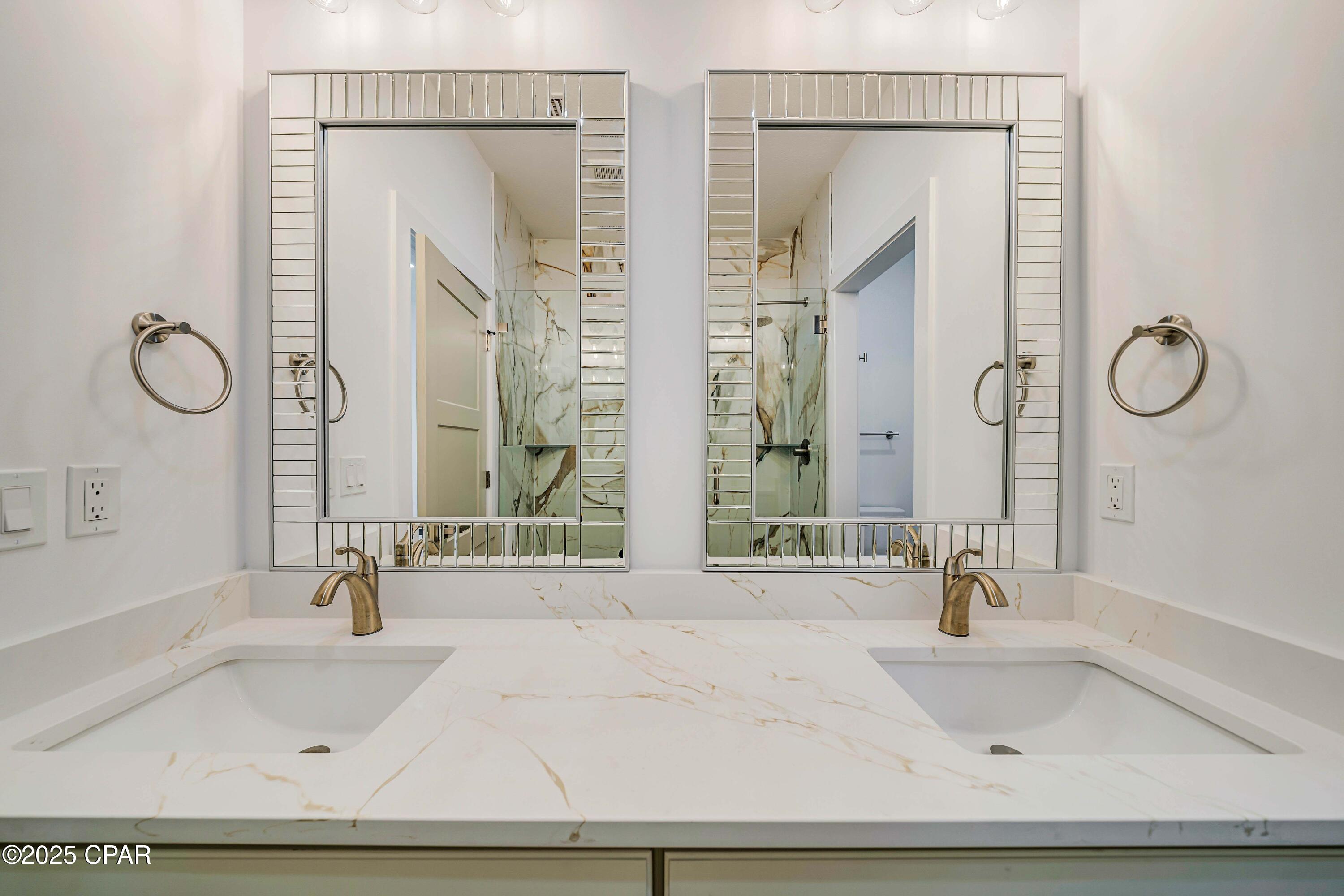 Image 26 For 20916 Lakeview Drive