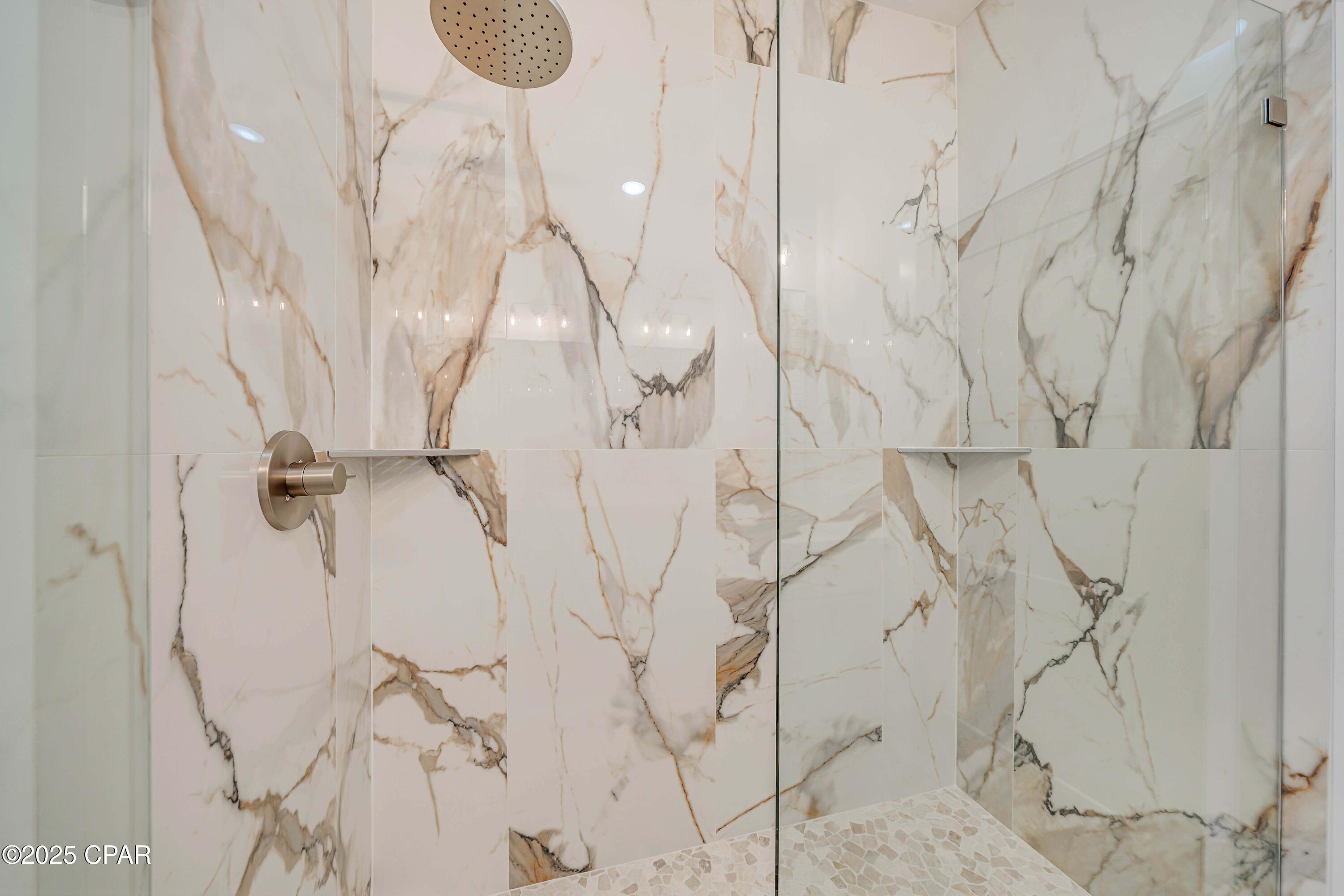 Image 28 For 20916 Lakeview Drive