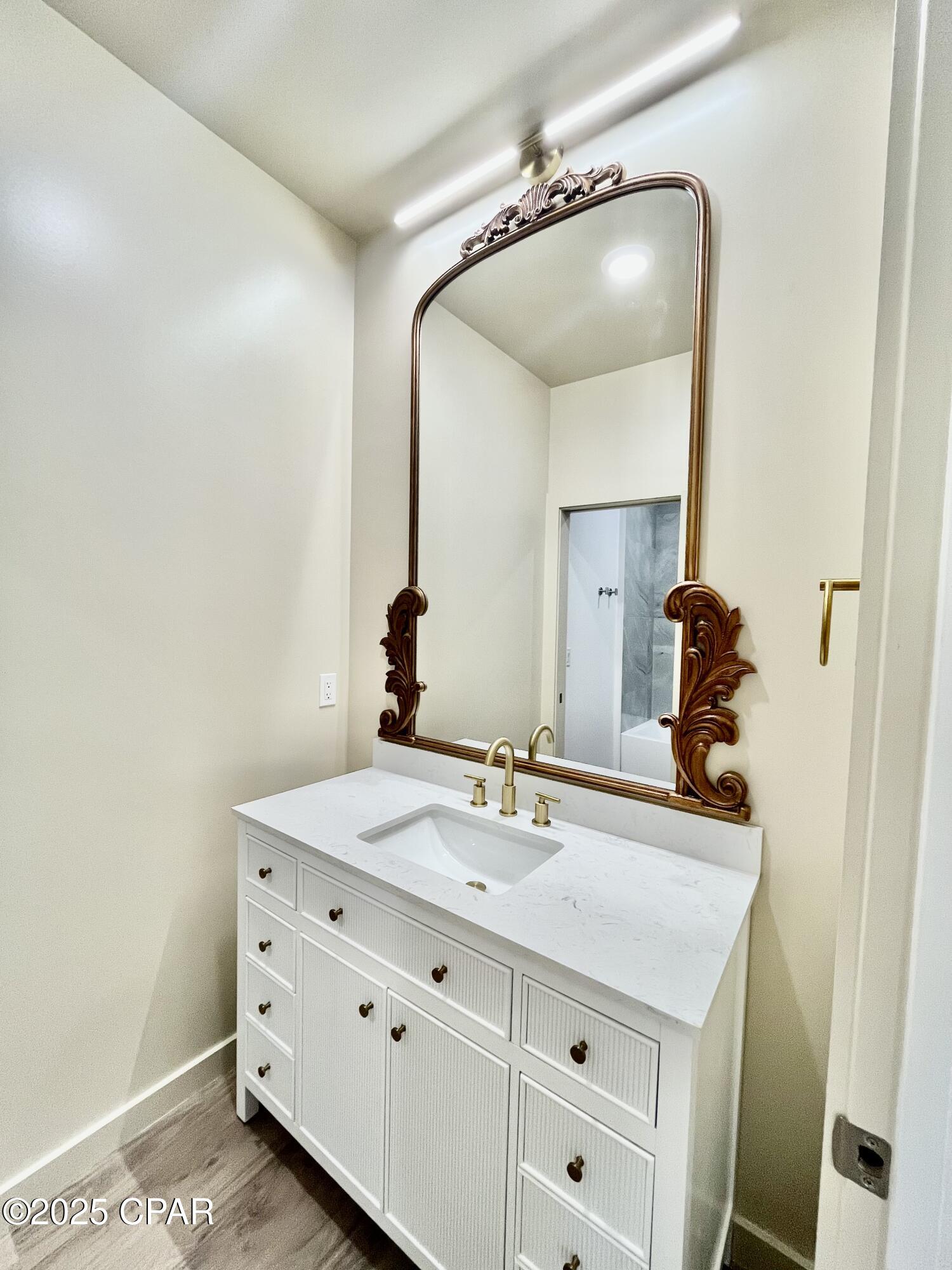 Image 42 For 20916 Lakeview Drive