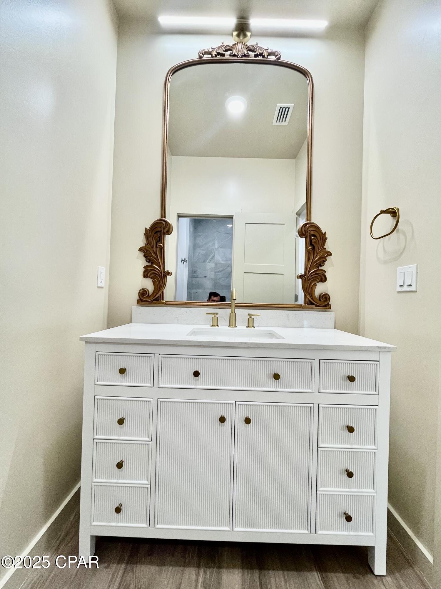 Image 43 For 20916 Lakeview Drive