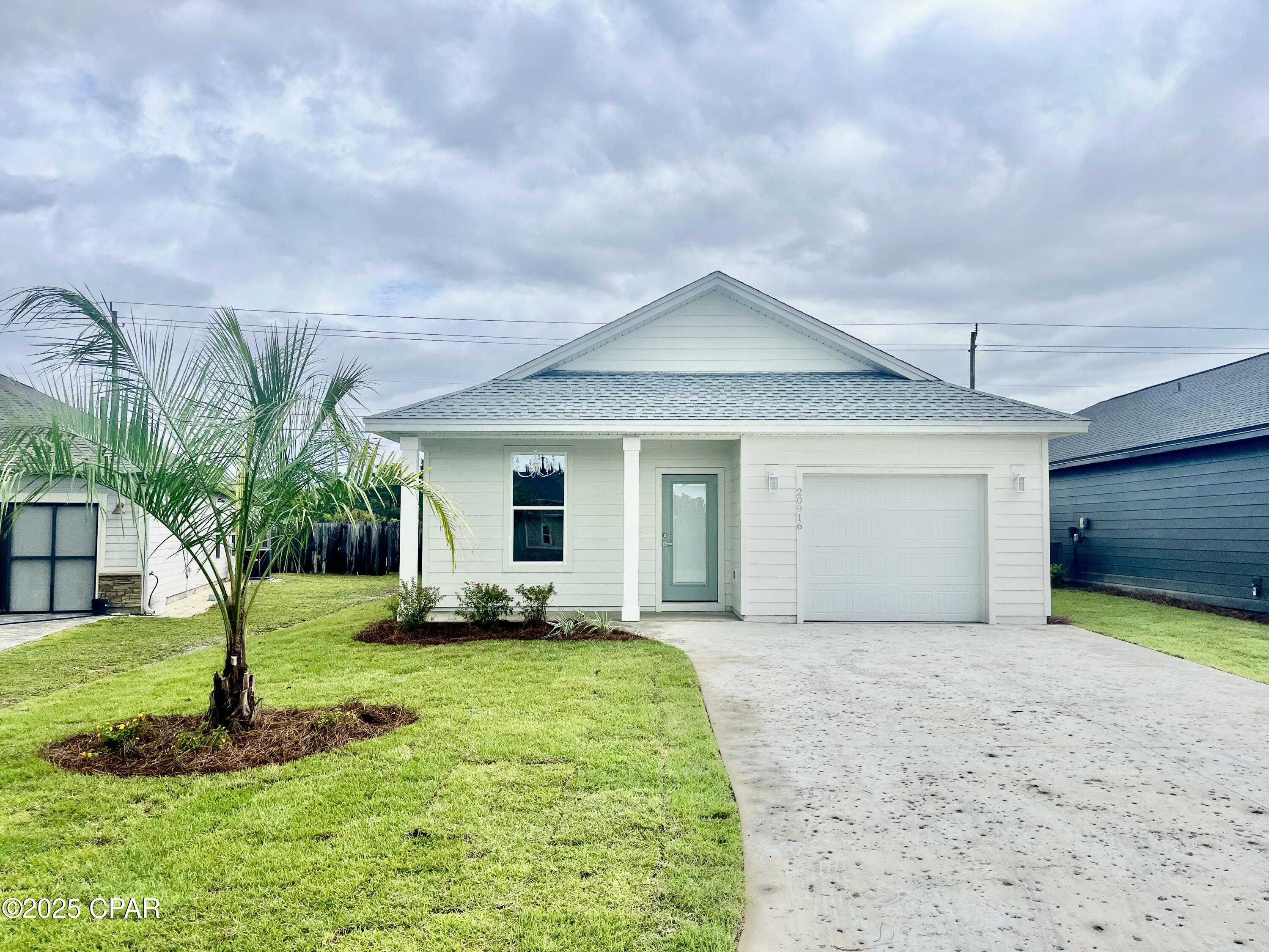 Image 5 For 20916 Lakeview Drive