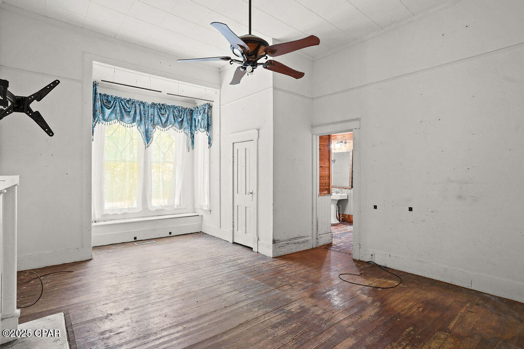 Image 12 For 503 Tracy Street