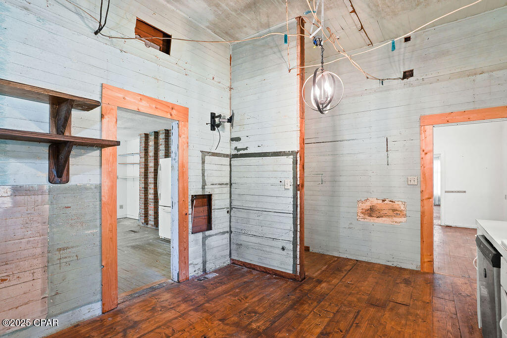 Image 18 For 503 Tracy Street