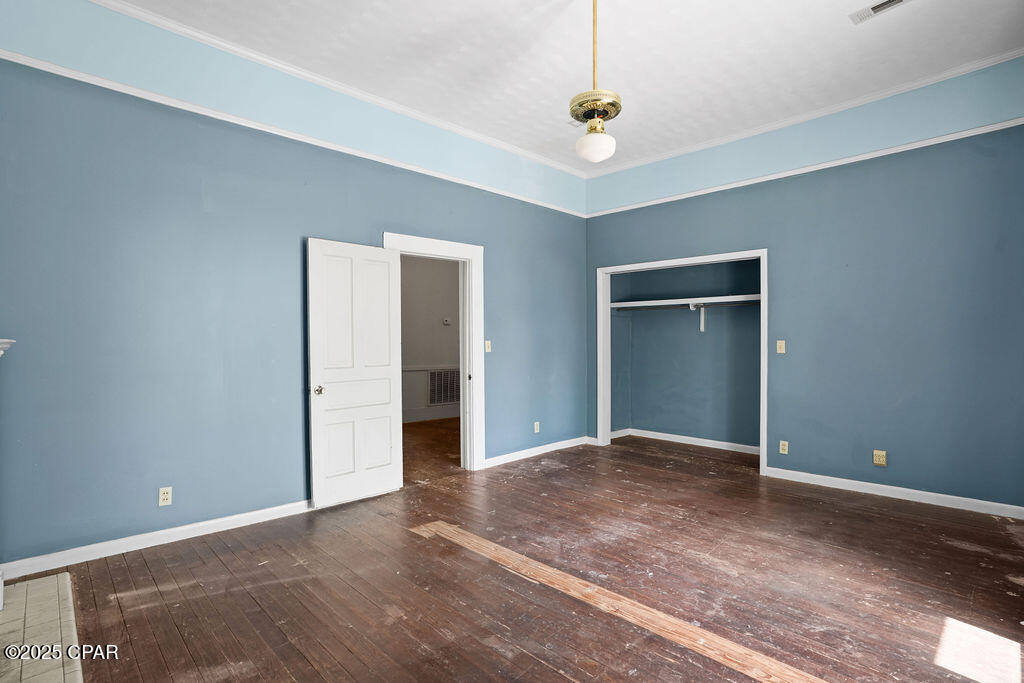 Image 26 For 503 Tracy Street