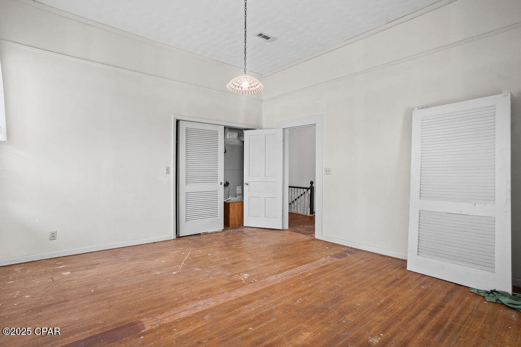 Image 30 For 503 Tracy Street