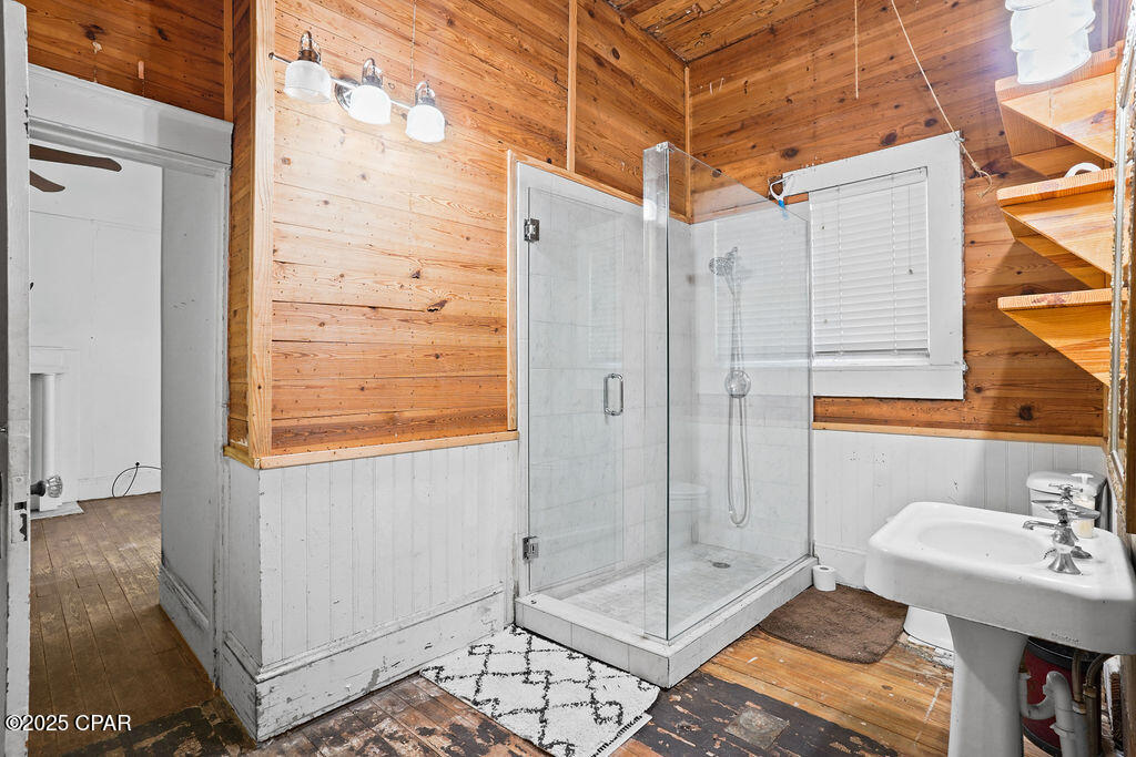 Image 9 For 503 Tracy Street