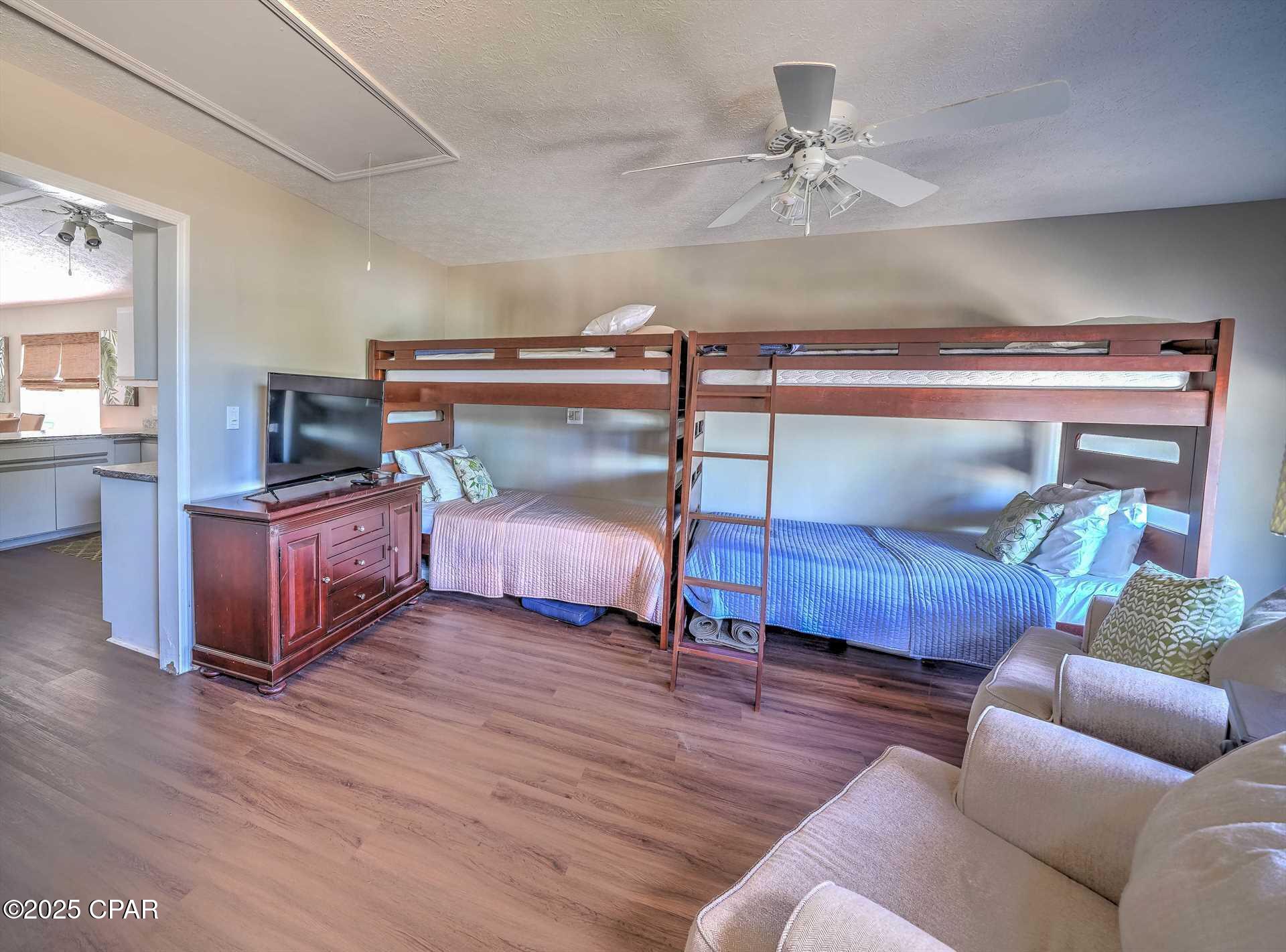 Image 30 For 251 Barracuda Drive