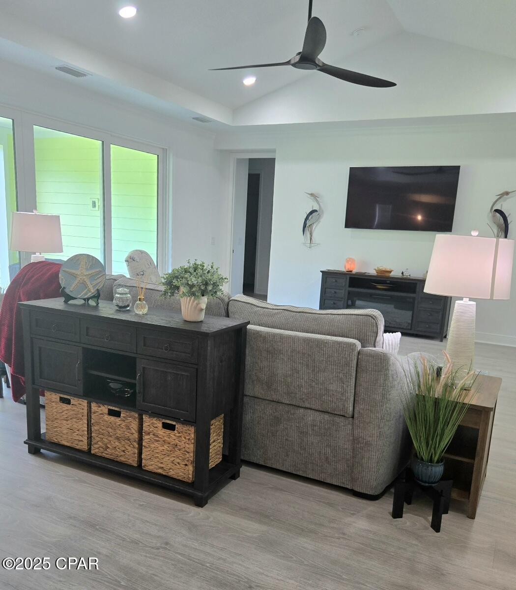 Image 16 For 8913 Gypsy Palace Court