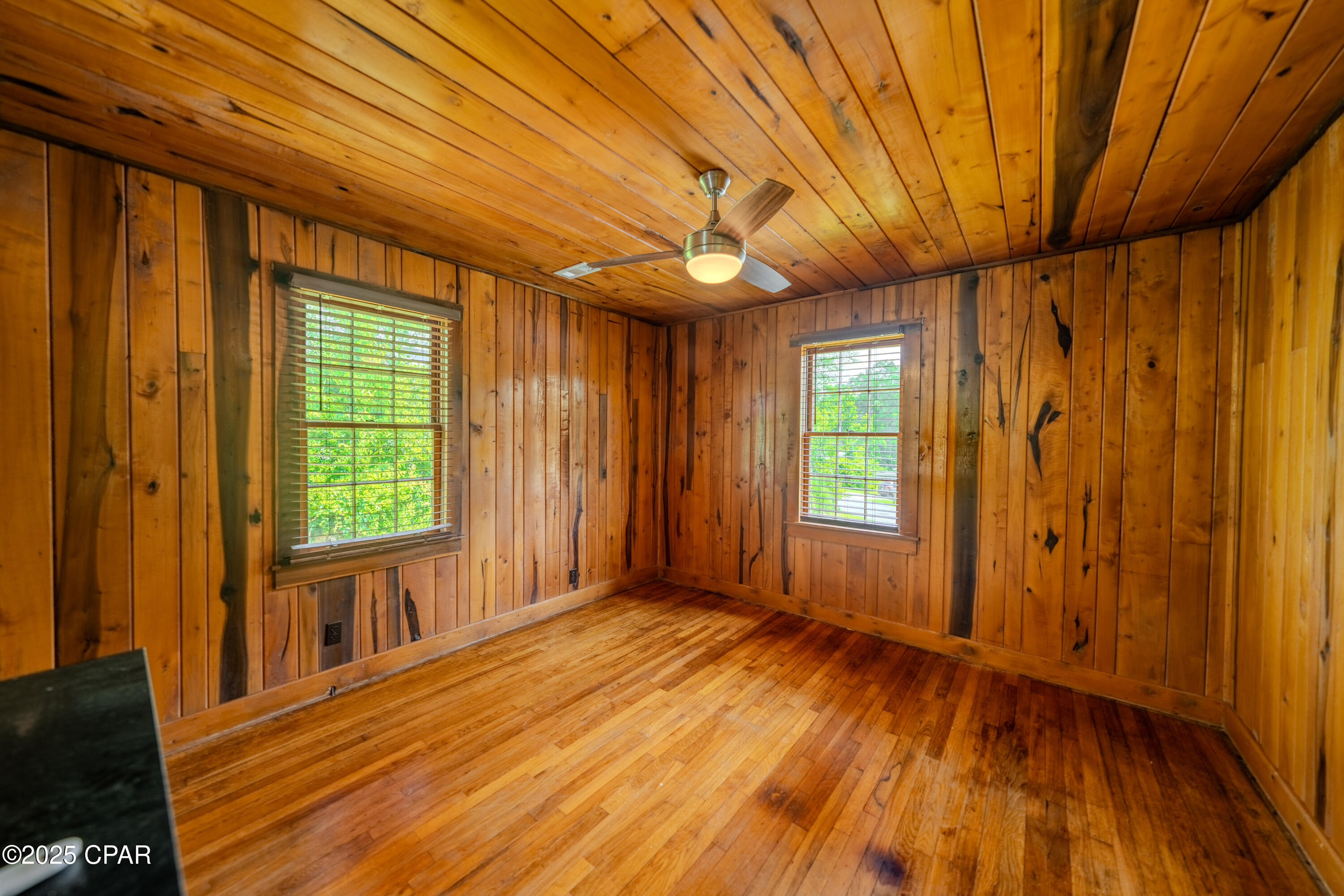 Image 9 For 961 Morgan Avenue