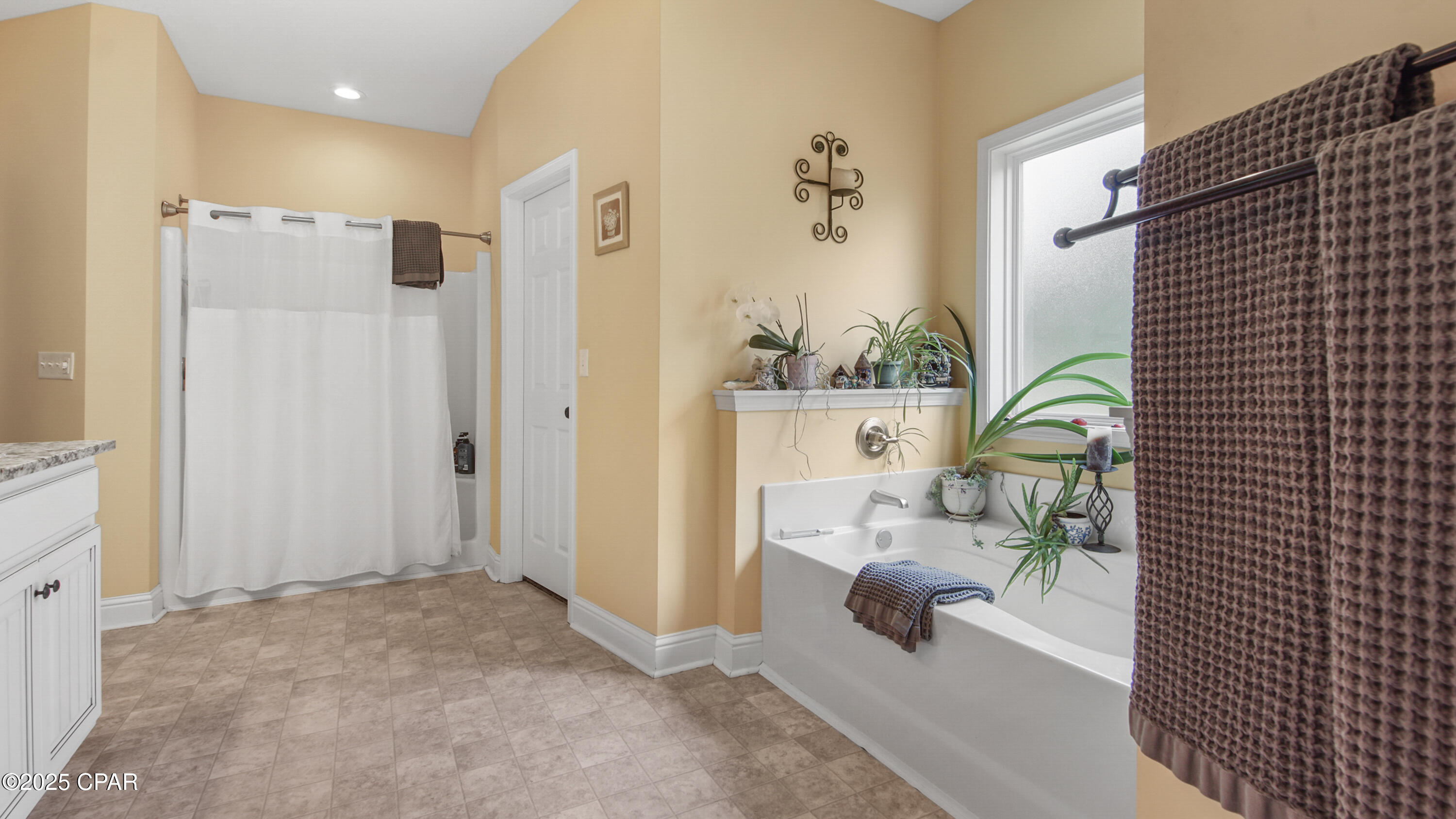 Image 85 For 3754 Annie Road