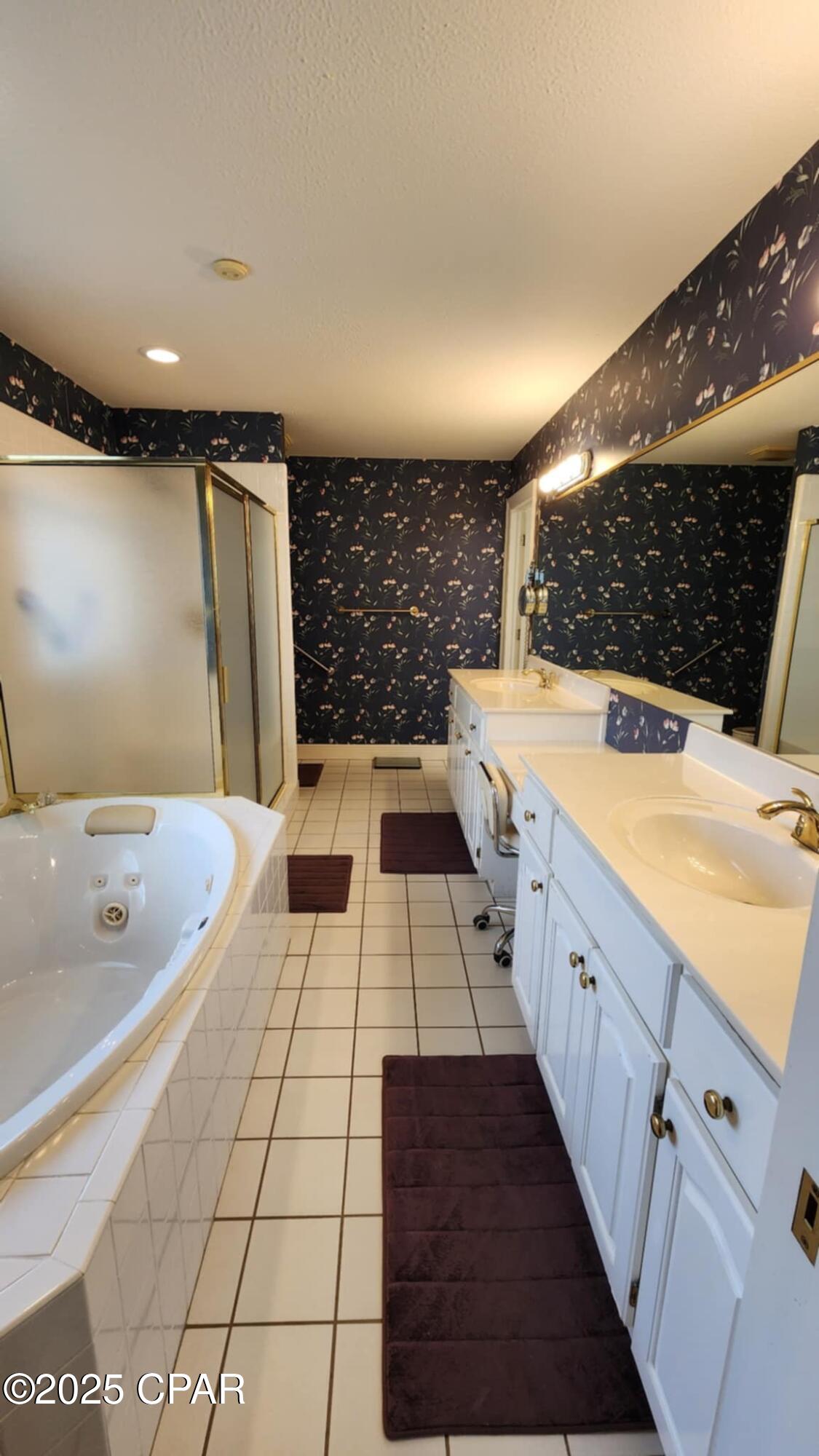 Image 13 For 2513 Parkwood Drive