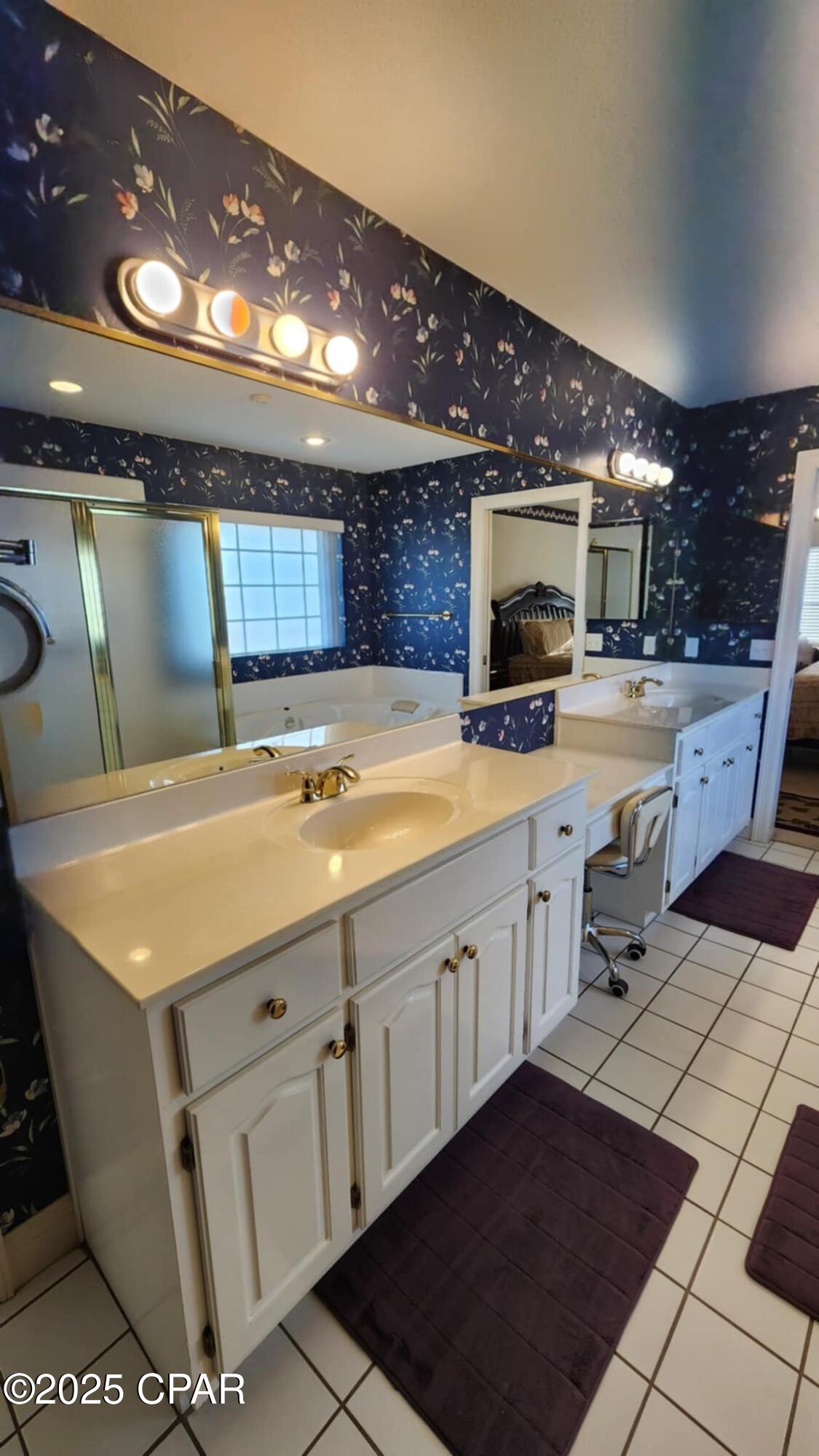 Image 14 For 2513 Parkwood Drive