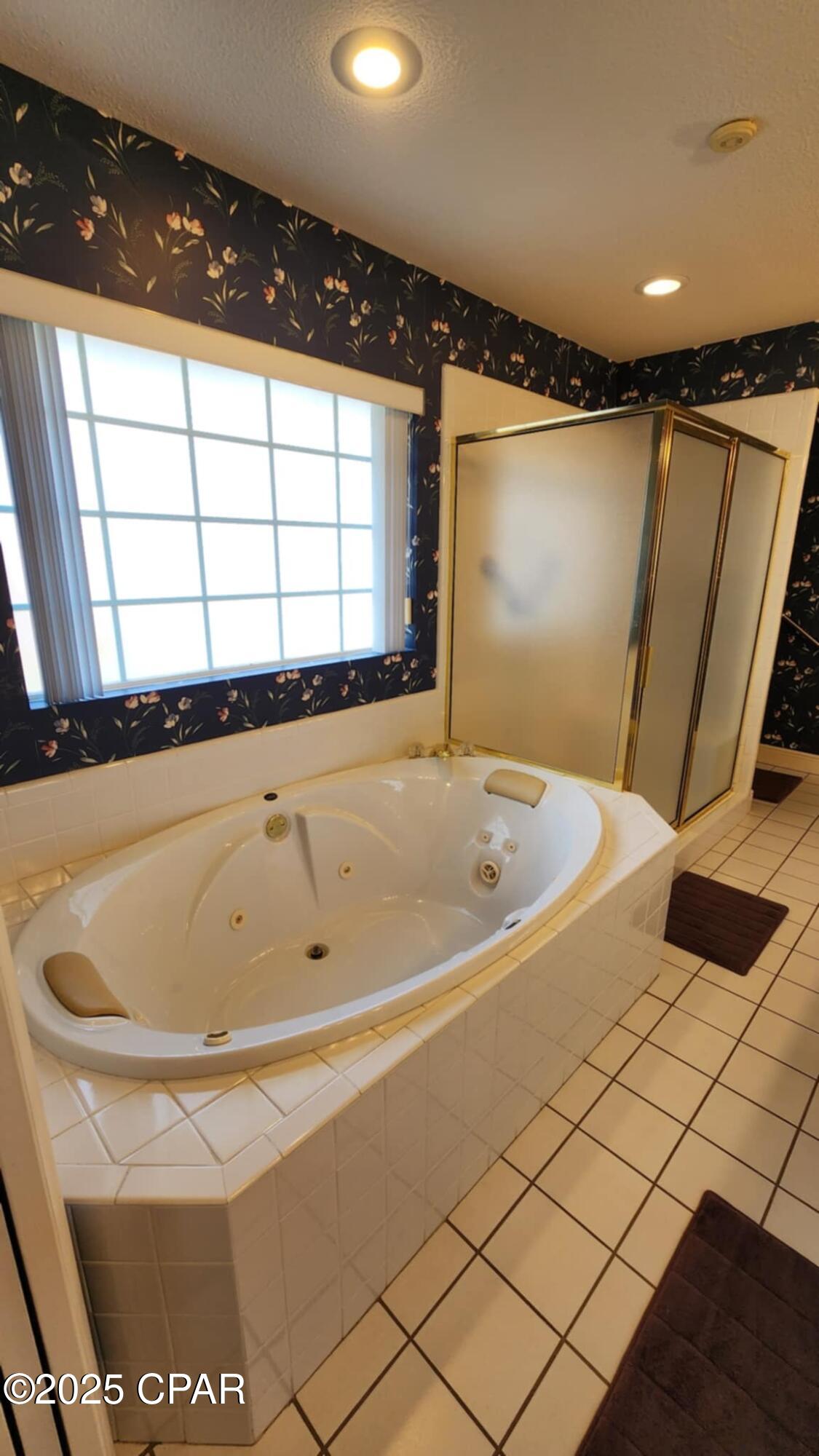 Image 16 For 2513 Parkwood Drive