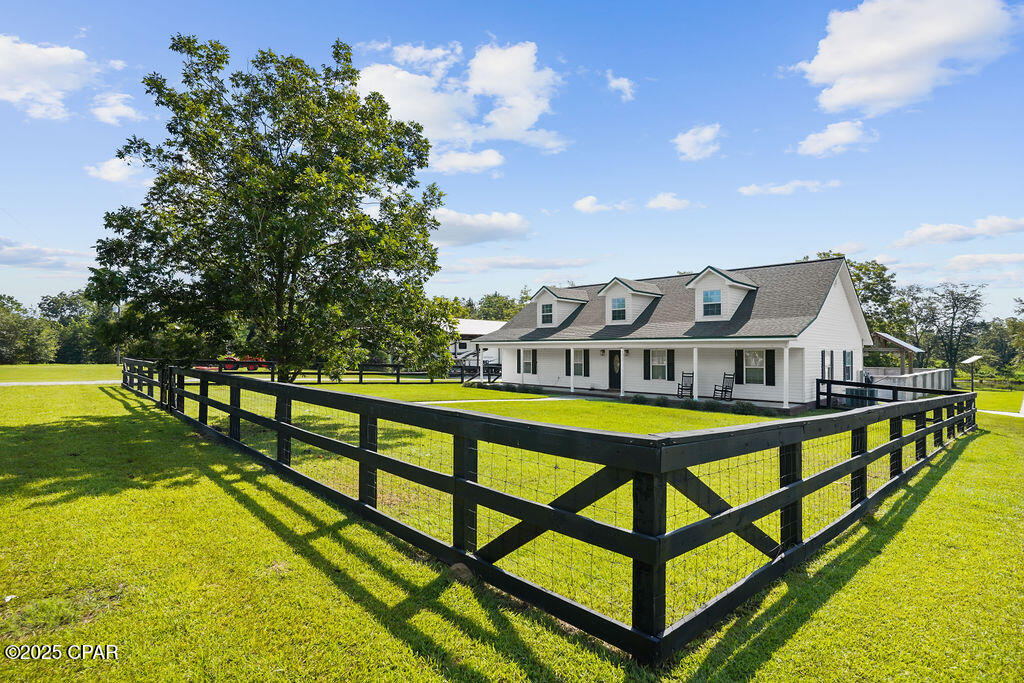 Image 3 For 1528 Hilltop Drive