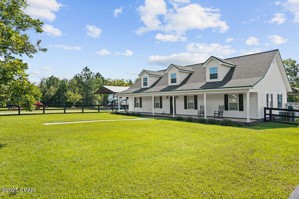 Homes for sale in Bonifay, FL | 1528 Hilltop Dr, Bonifay, FL 32425 | MLS# 766166