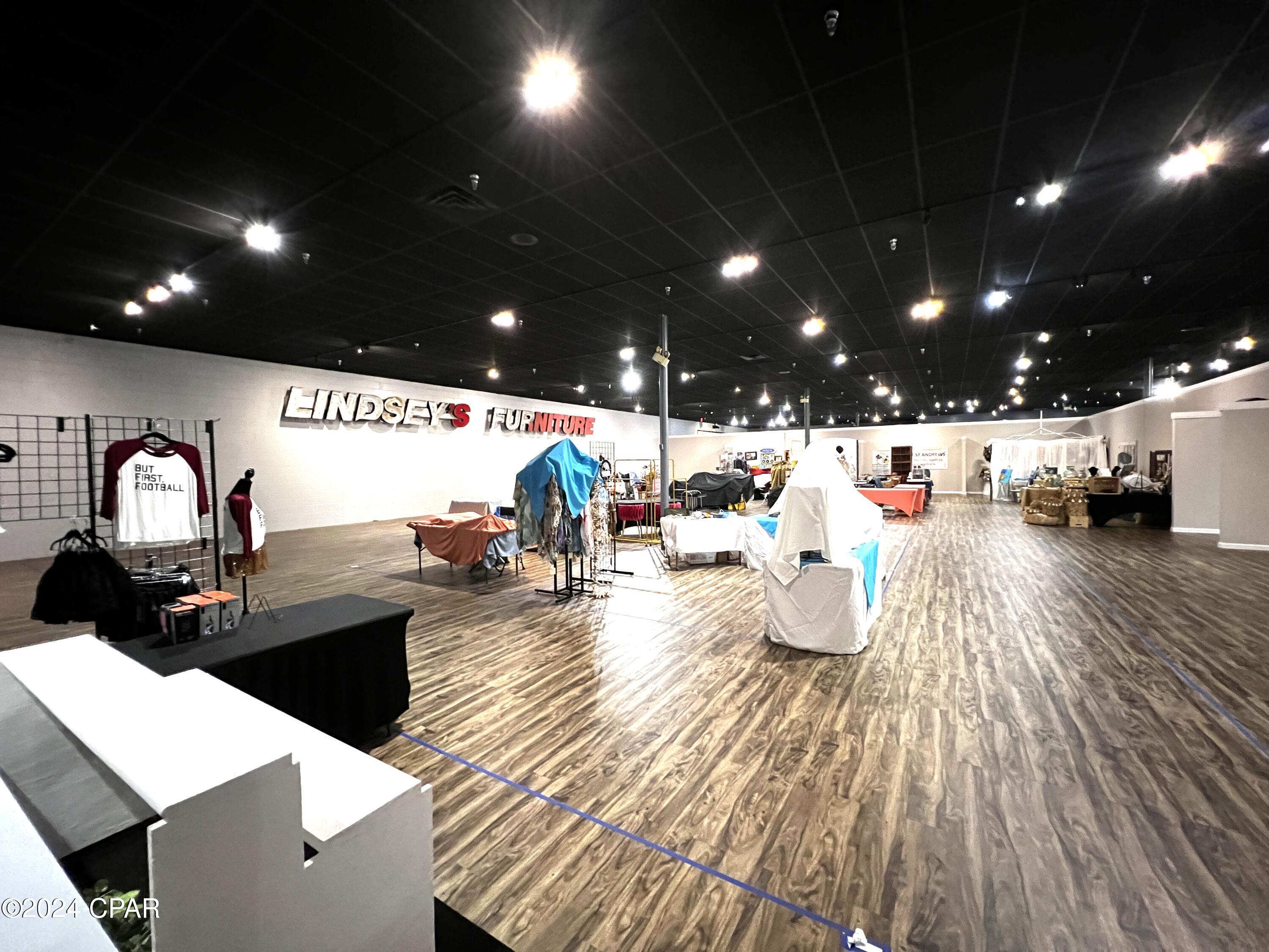 Image 12 For 7157 Front Beach Road