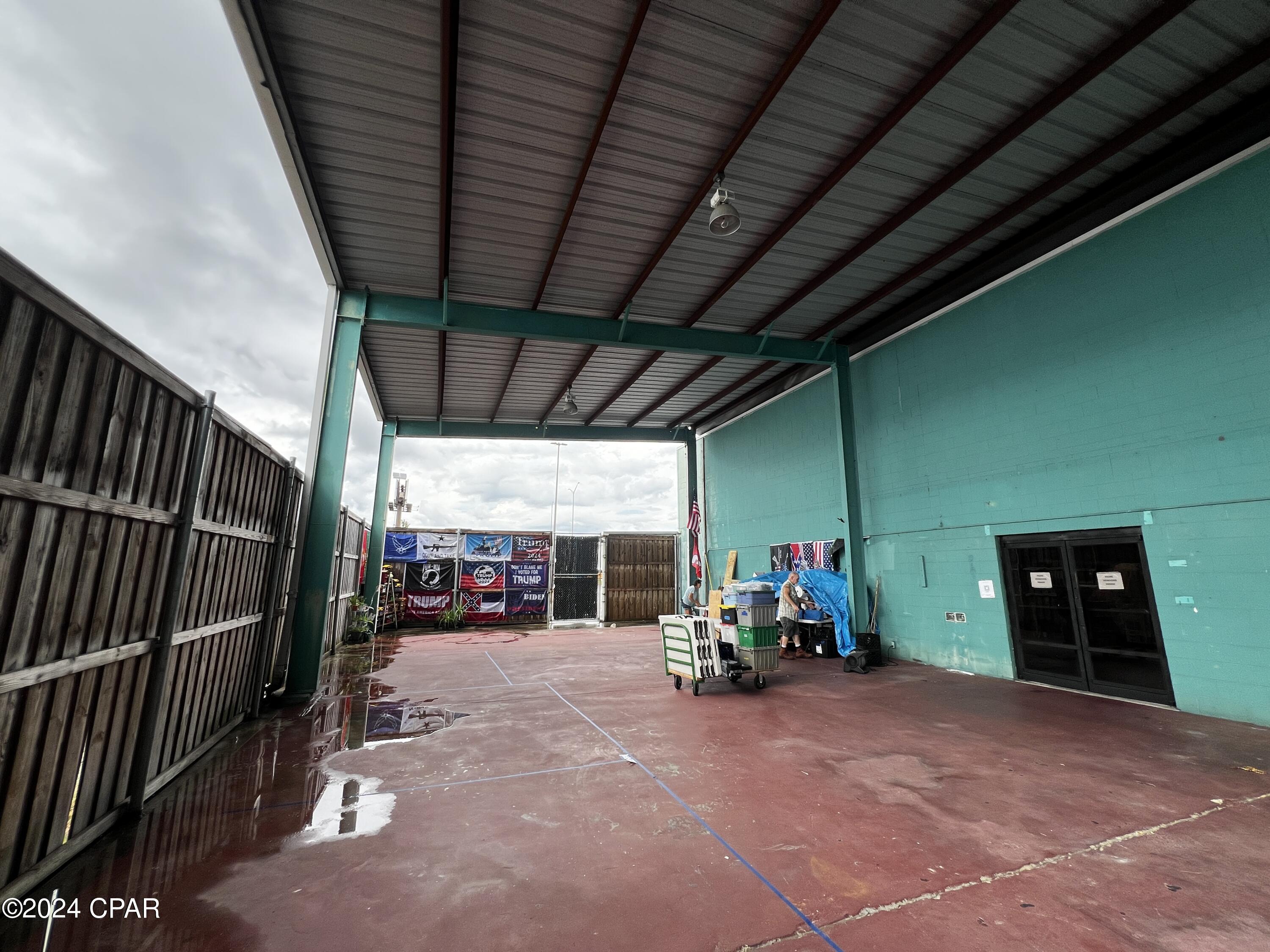 Image 14 For 7157 Front Beach Road