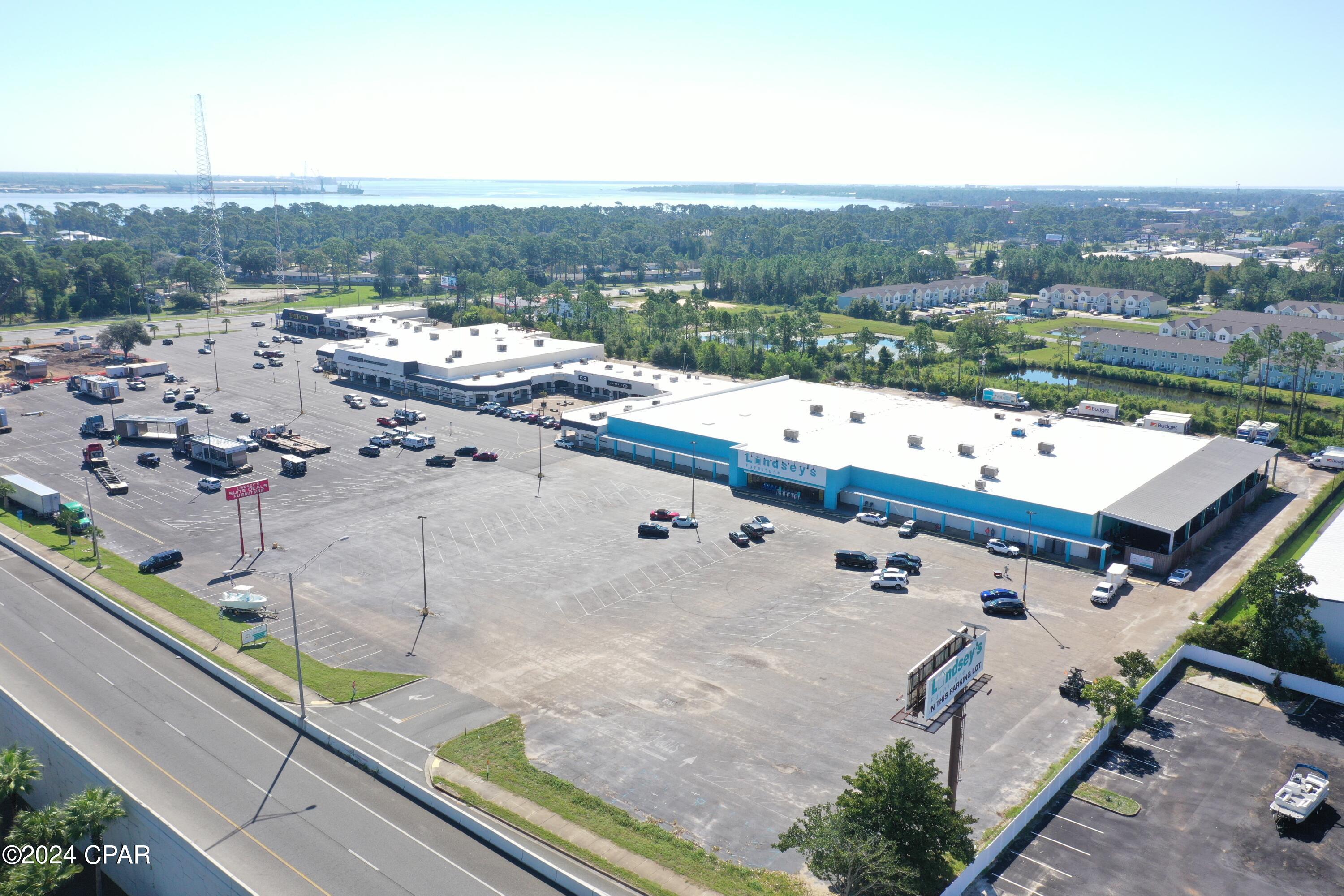 Image 8 For 7157 Front Beach Road