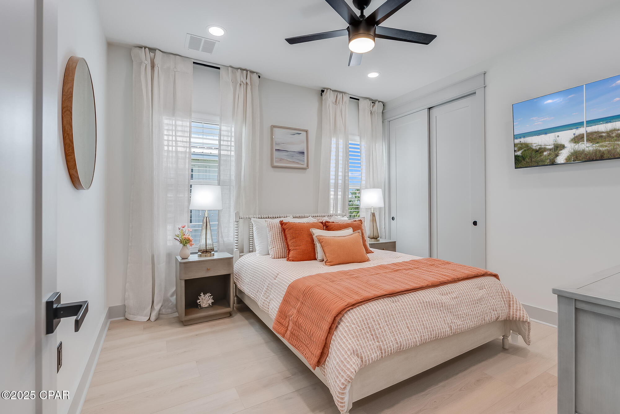 Image 20 For 5237 Thomas Drive A&b