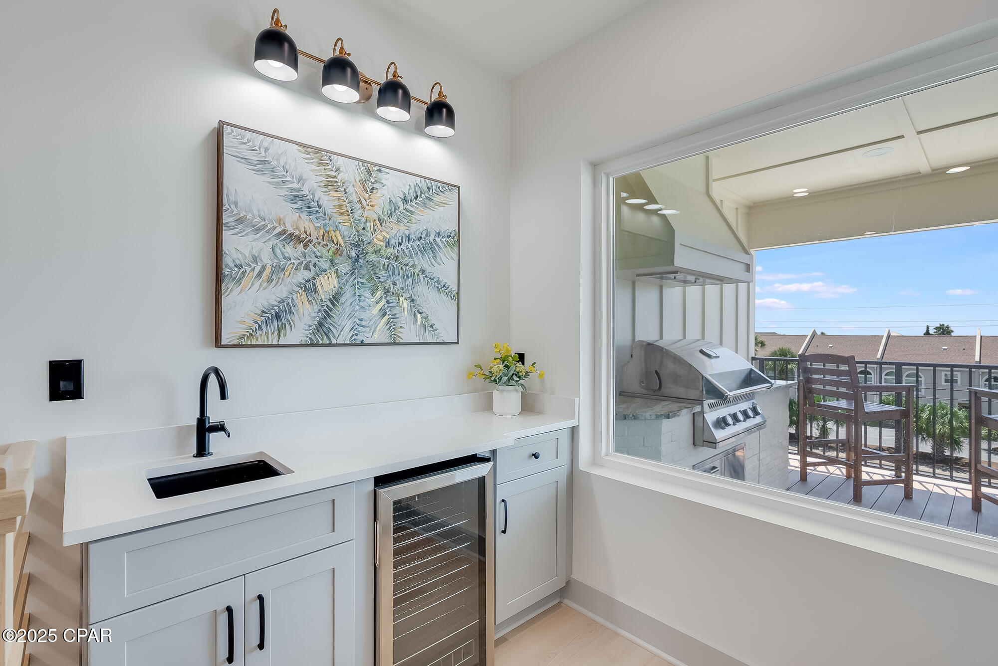 Listing photo id 32 for 5237 Thomas Drive A&b