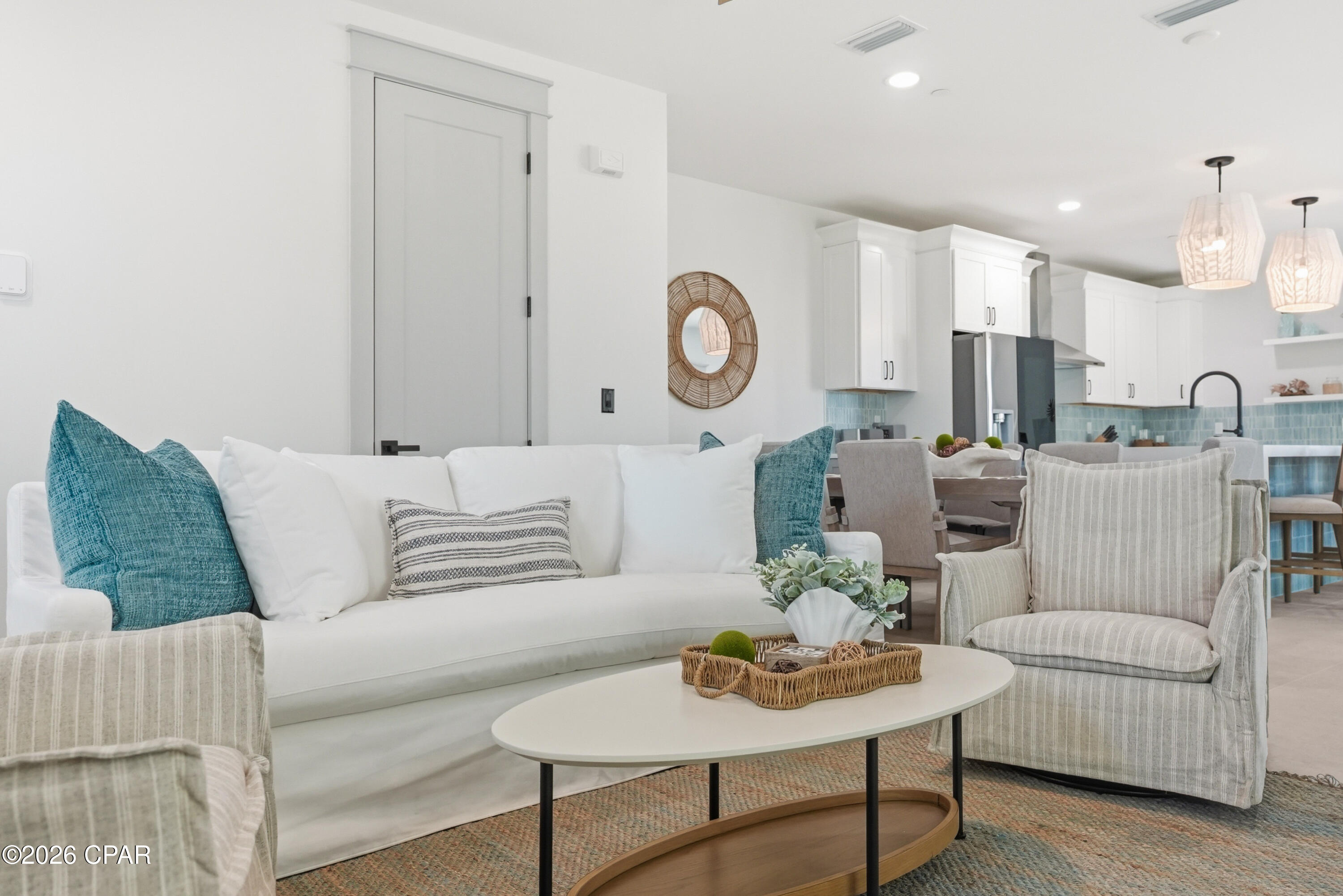 Listing photo id 41 for 5237 Thomas Drive A&b