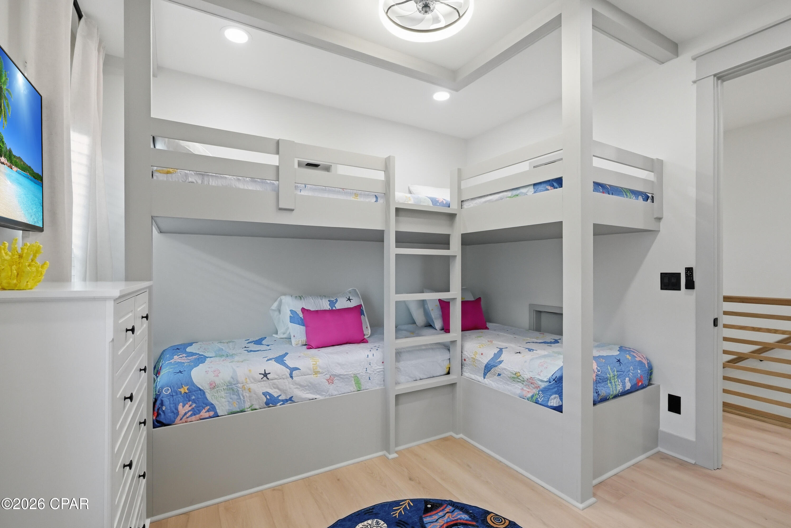 Image 80 For 5237 Thomas Drive A&b