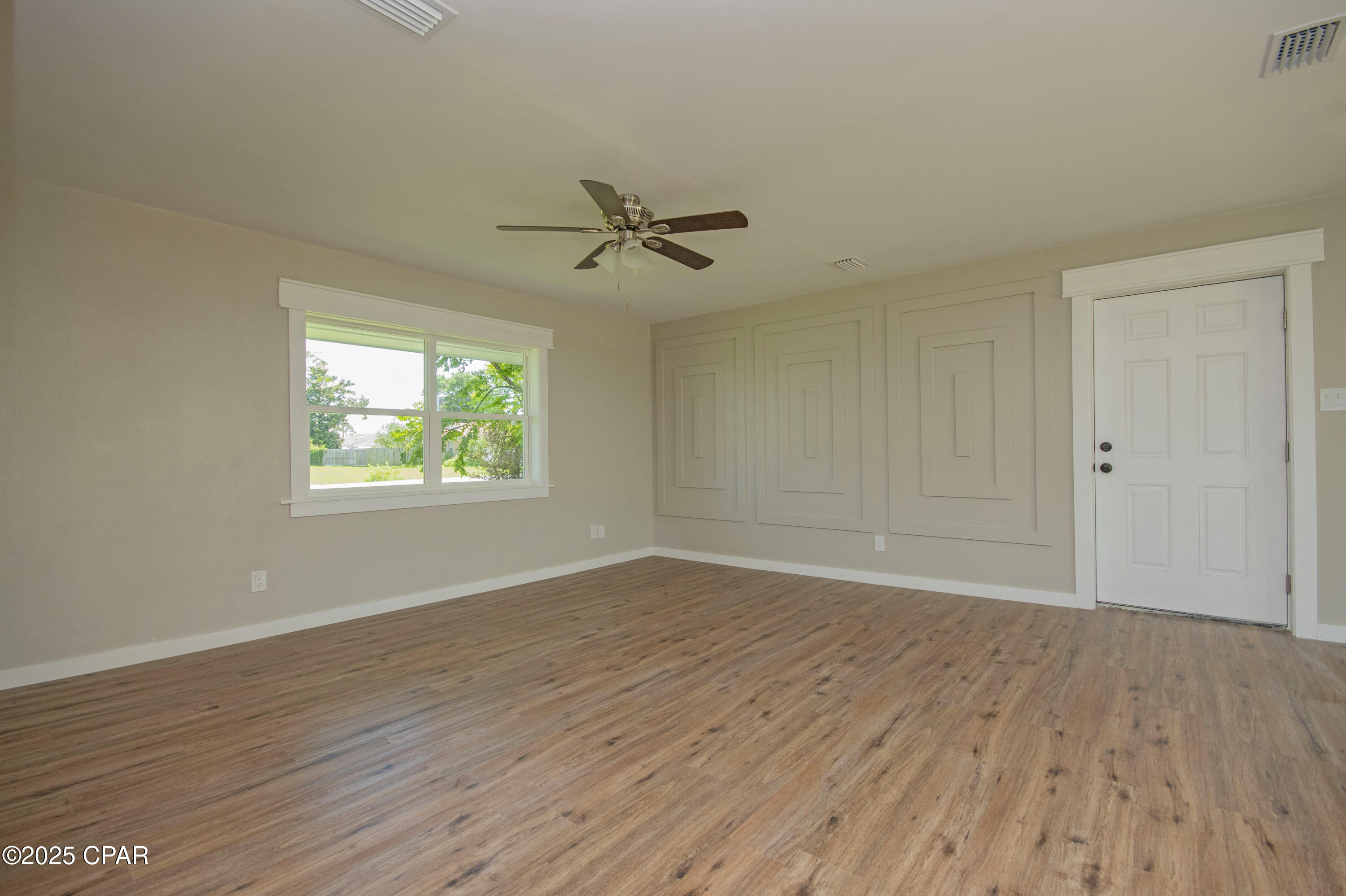 Image 15 For 3119 W 23rd Court