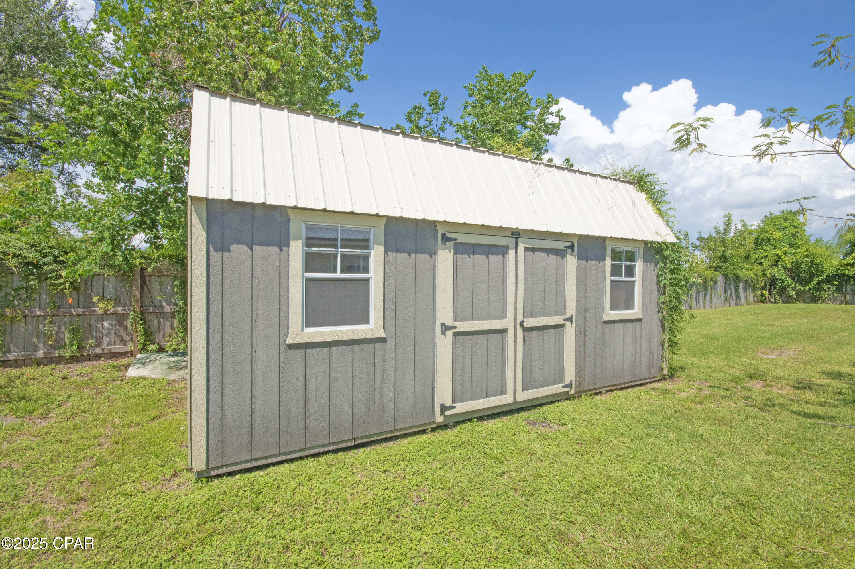 Image 32 For 3119 W 23rd Court