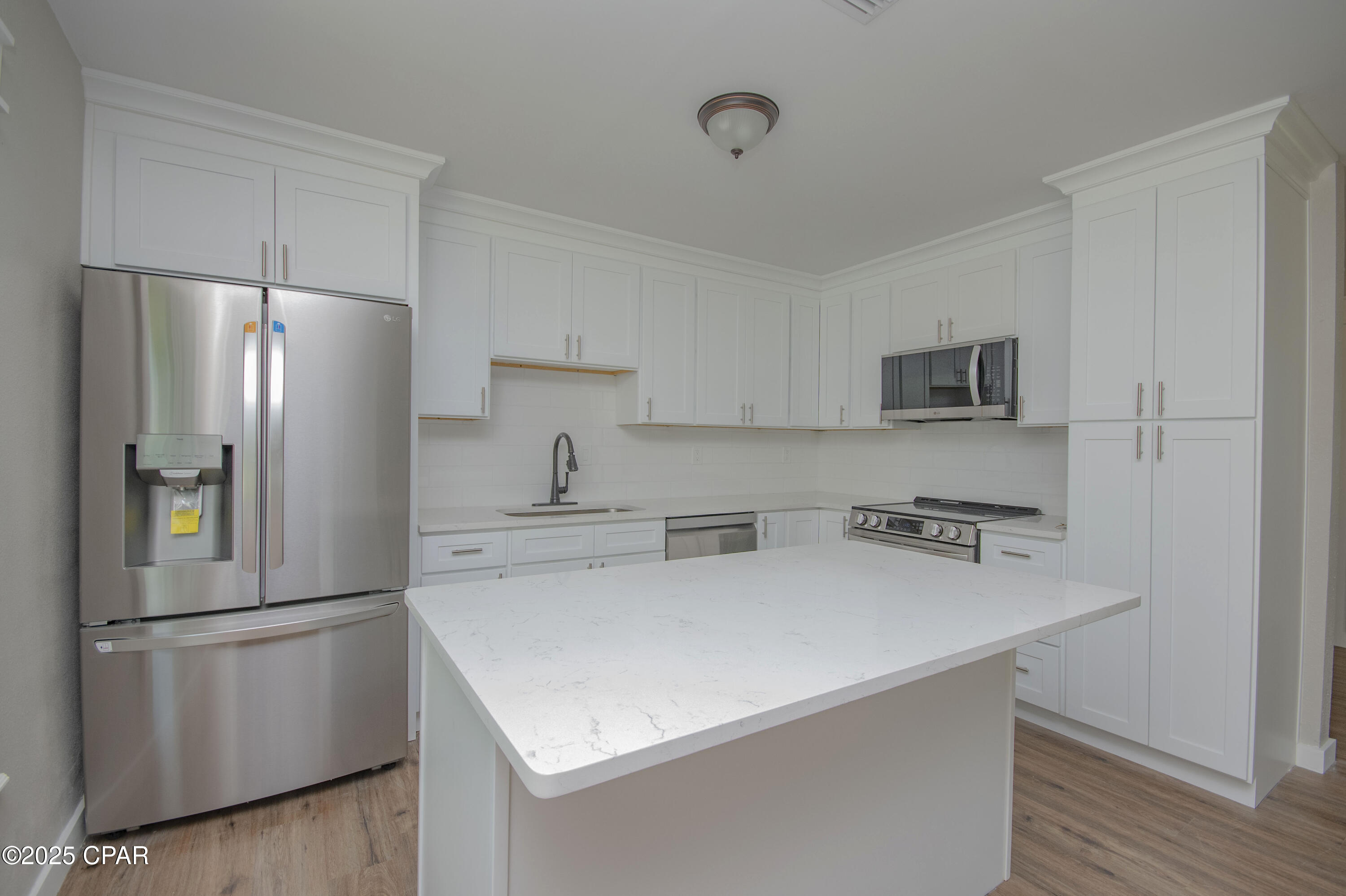 Image 4 For 3119 W 23rd Court