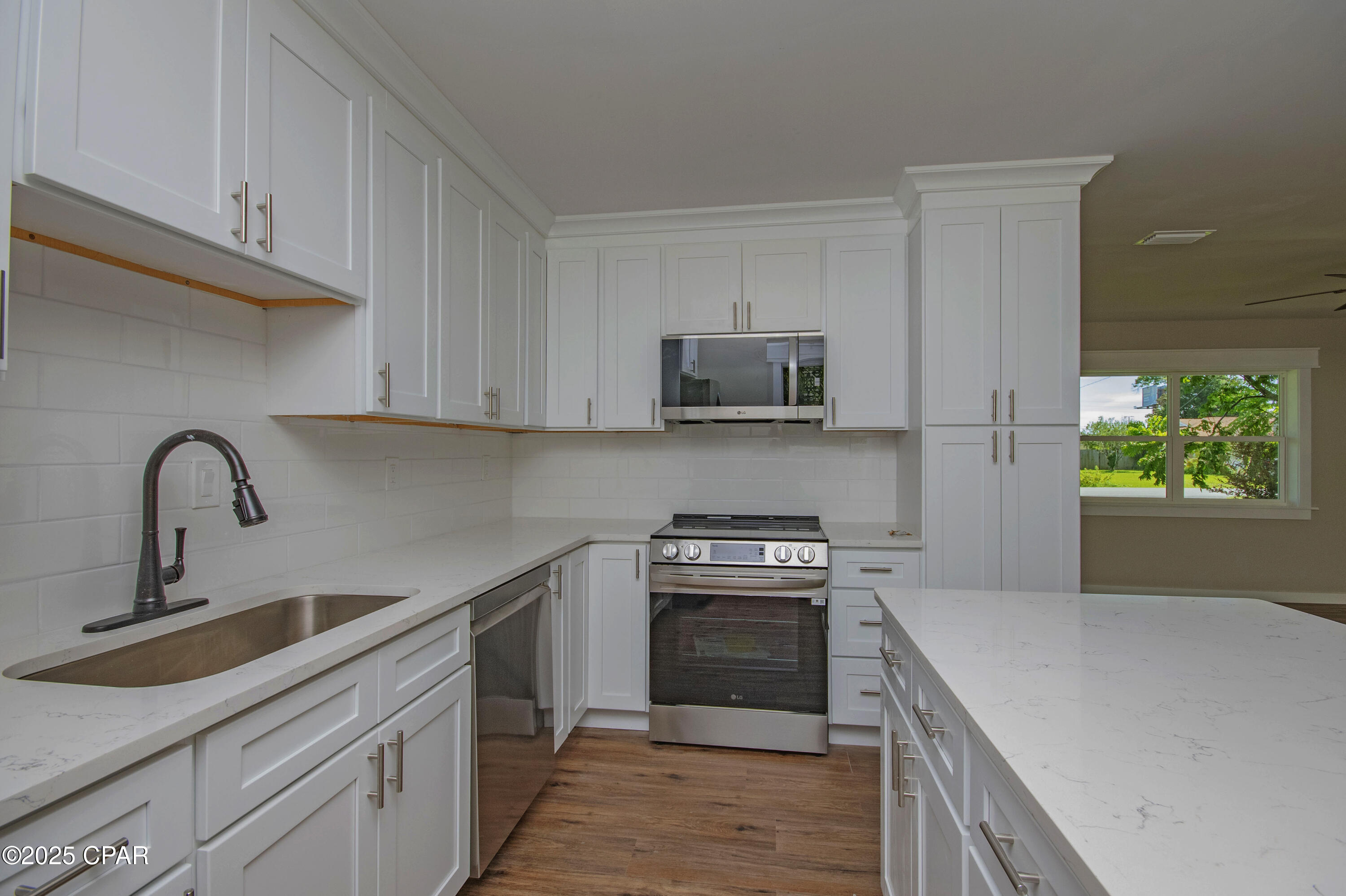 Image 8 For 3119 W 23rd Court