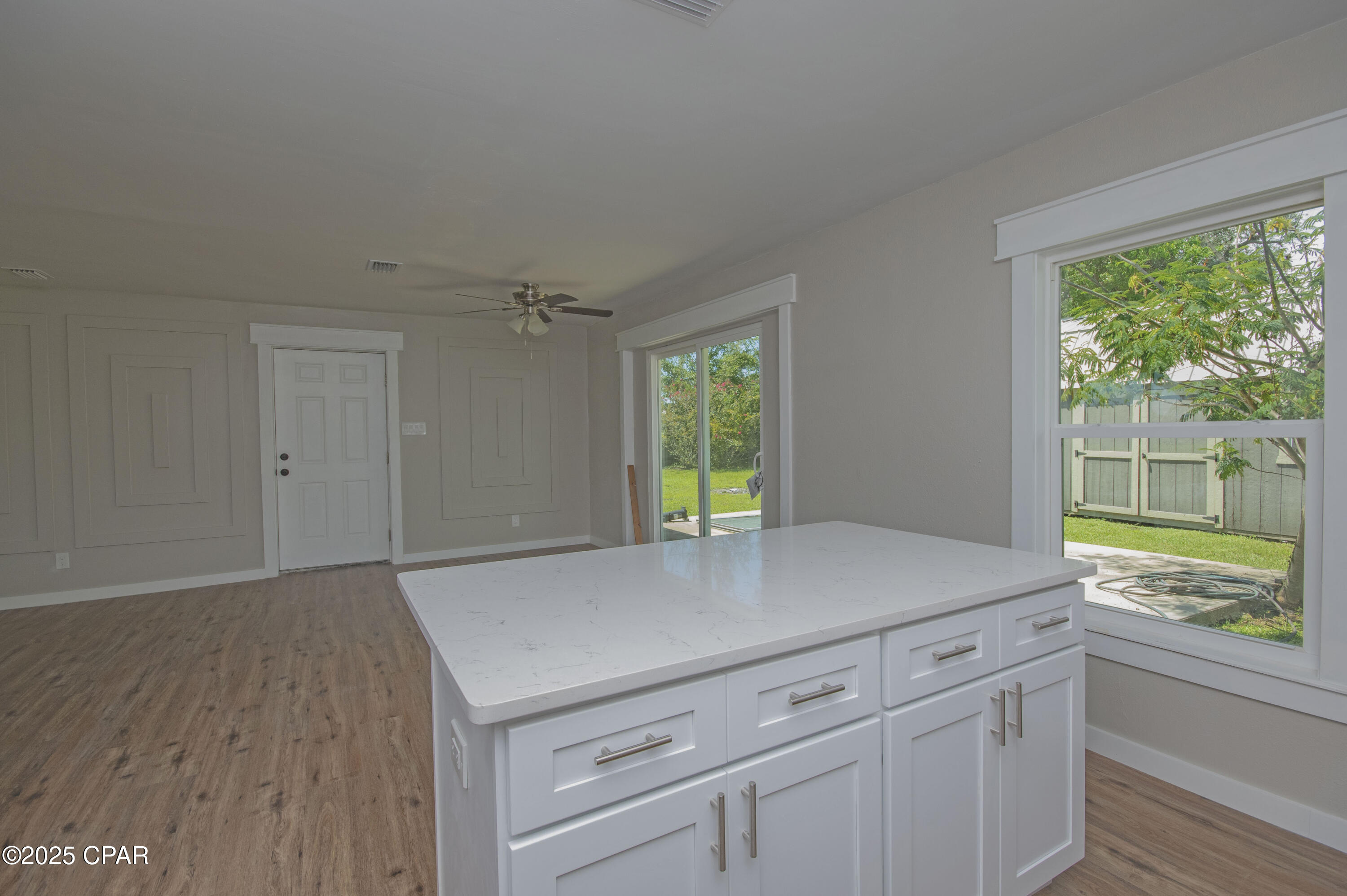 Image 9 For 3119 W 23rd Court