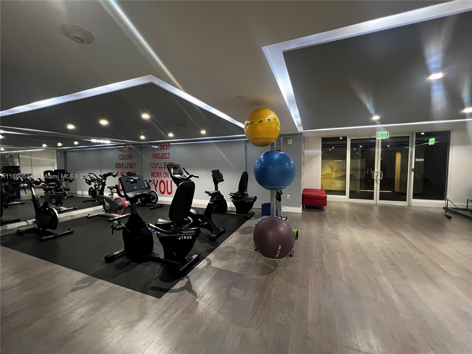 901 Brickell Key Blvd #1509, Miami FL 33131