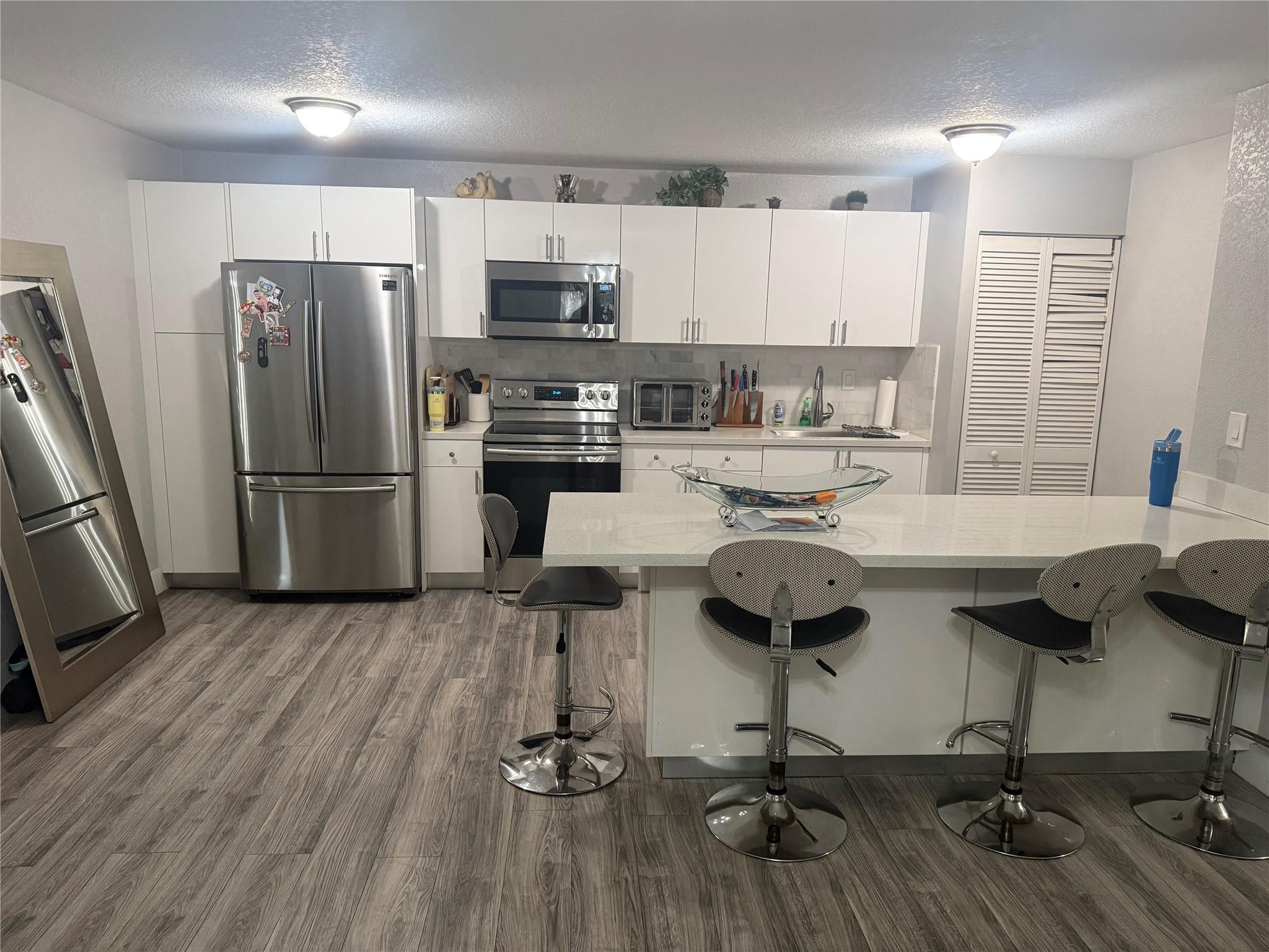 Homes for sale in Miami Lakes, FL | 7208 Fairway Dr #I9, Miami Lakes, FL 33014 | MLS# F10521334