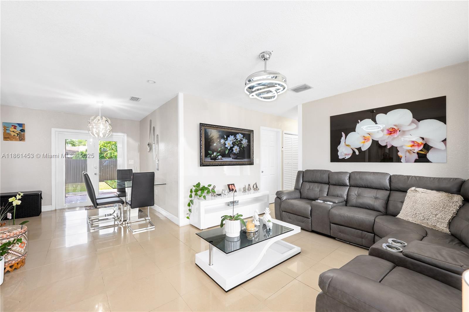 Homes for sale in Homestead, FL | 15640 Sw 295Th Ter, Homestead, FL 33033 | MLS# A11861453