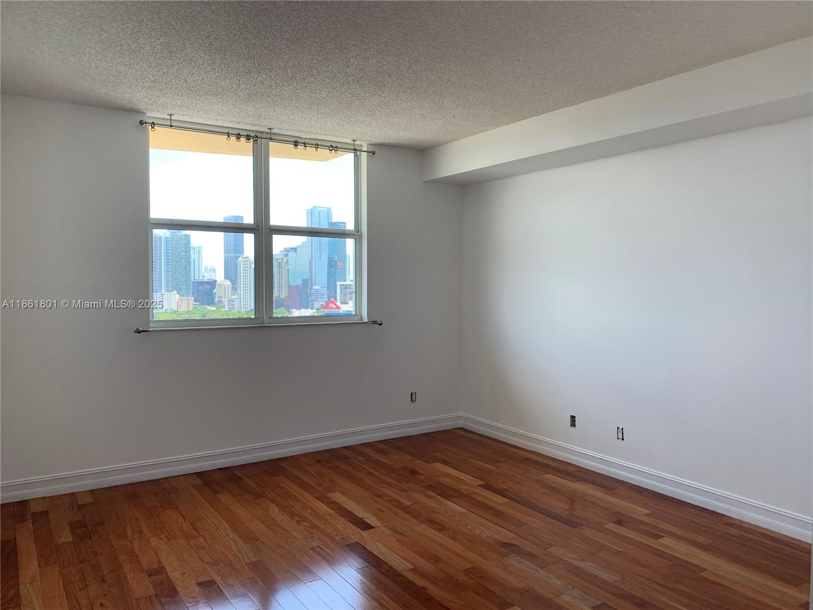 2475 Brickell Ave #2504, Miami FL 33129