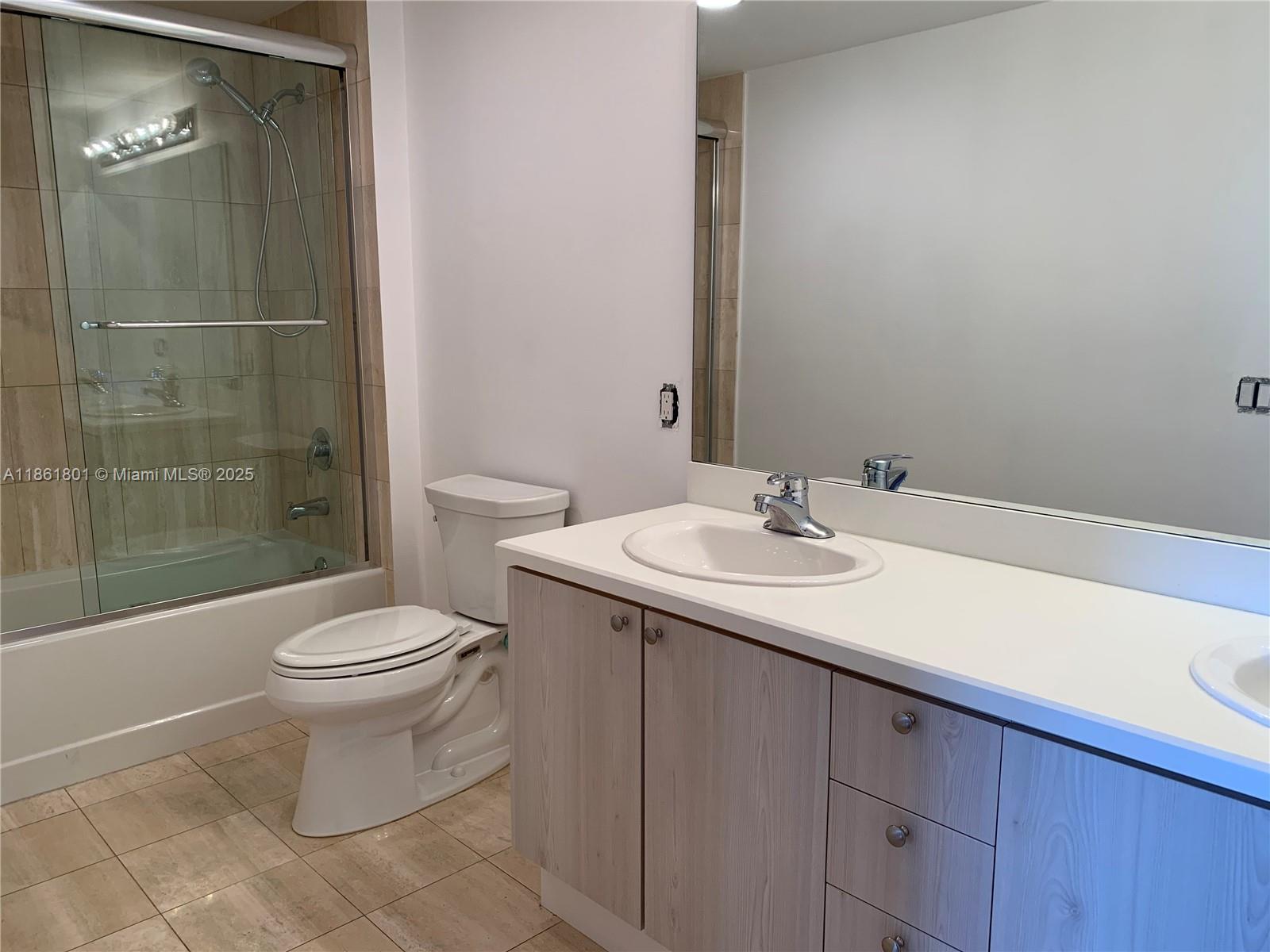 2475 Brickell Ave #2504, Miami FL 33129