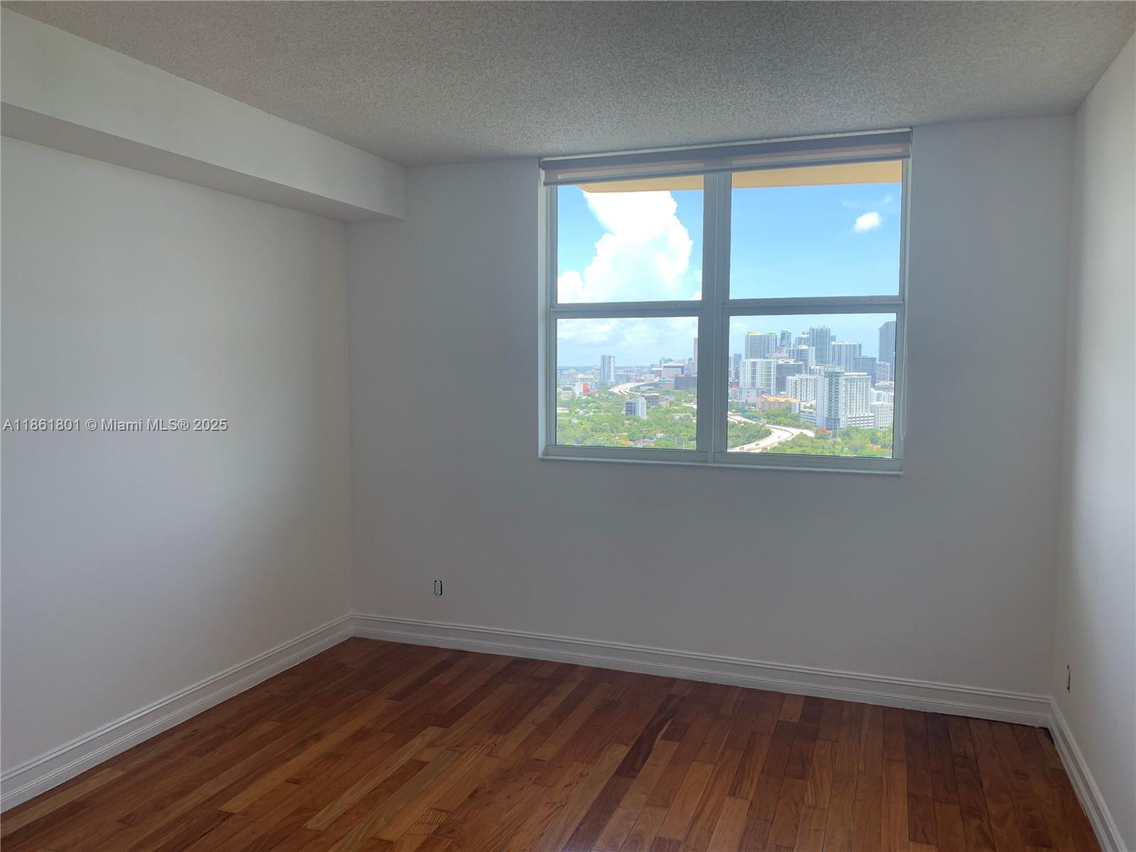 2475 Brickell Ave #2504, Miami FL 33129