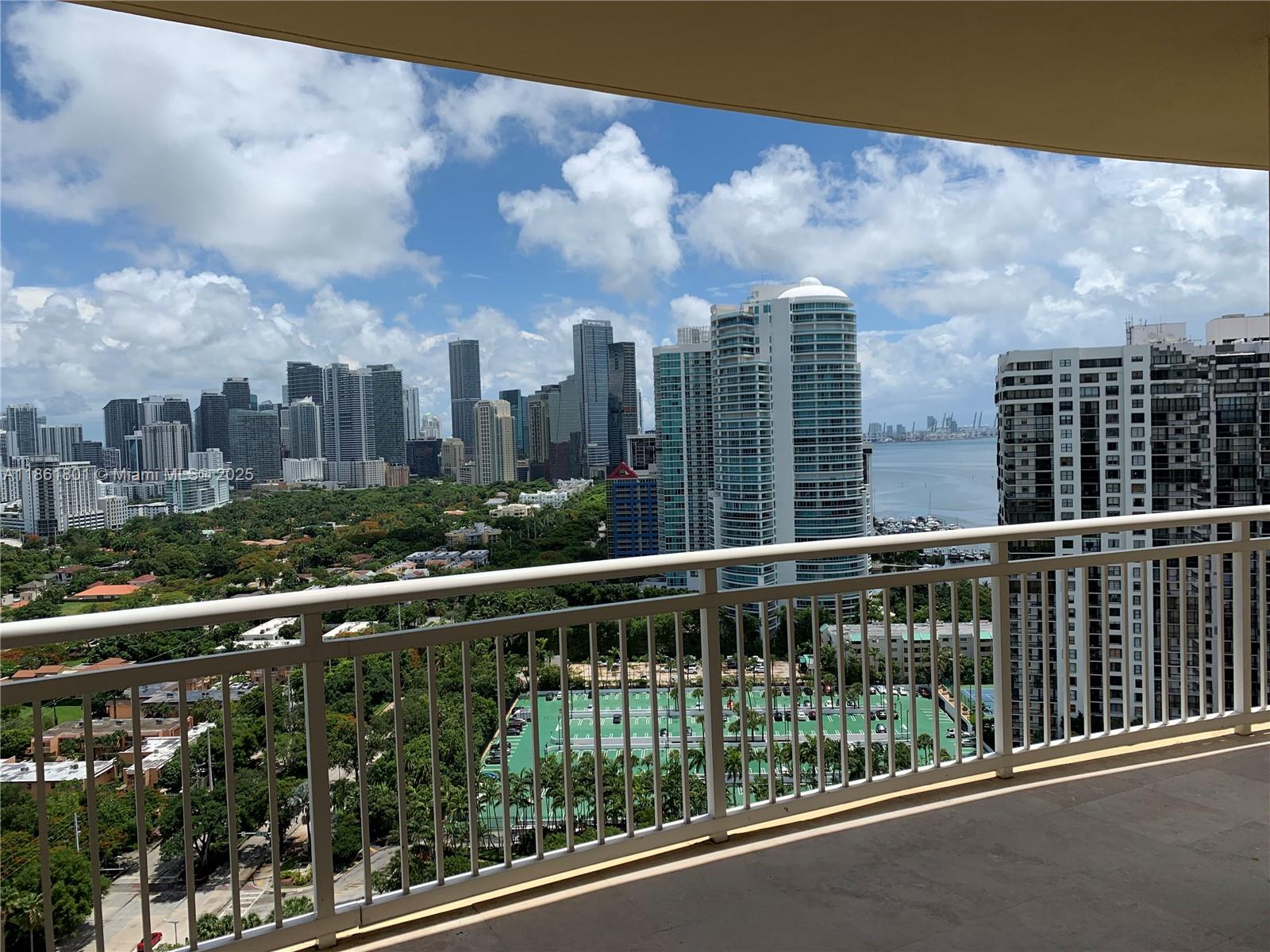 2475 Brickell Ave #2504, Miami FL 33129