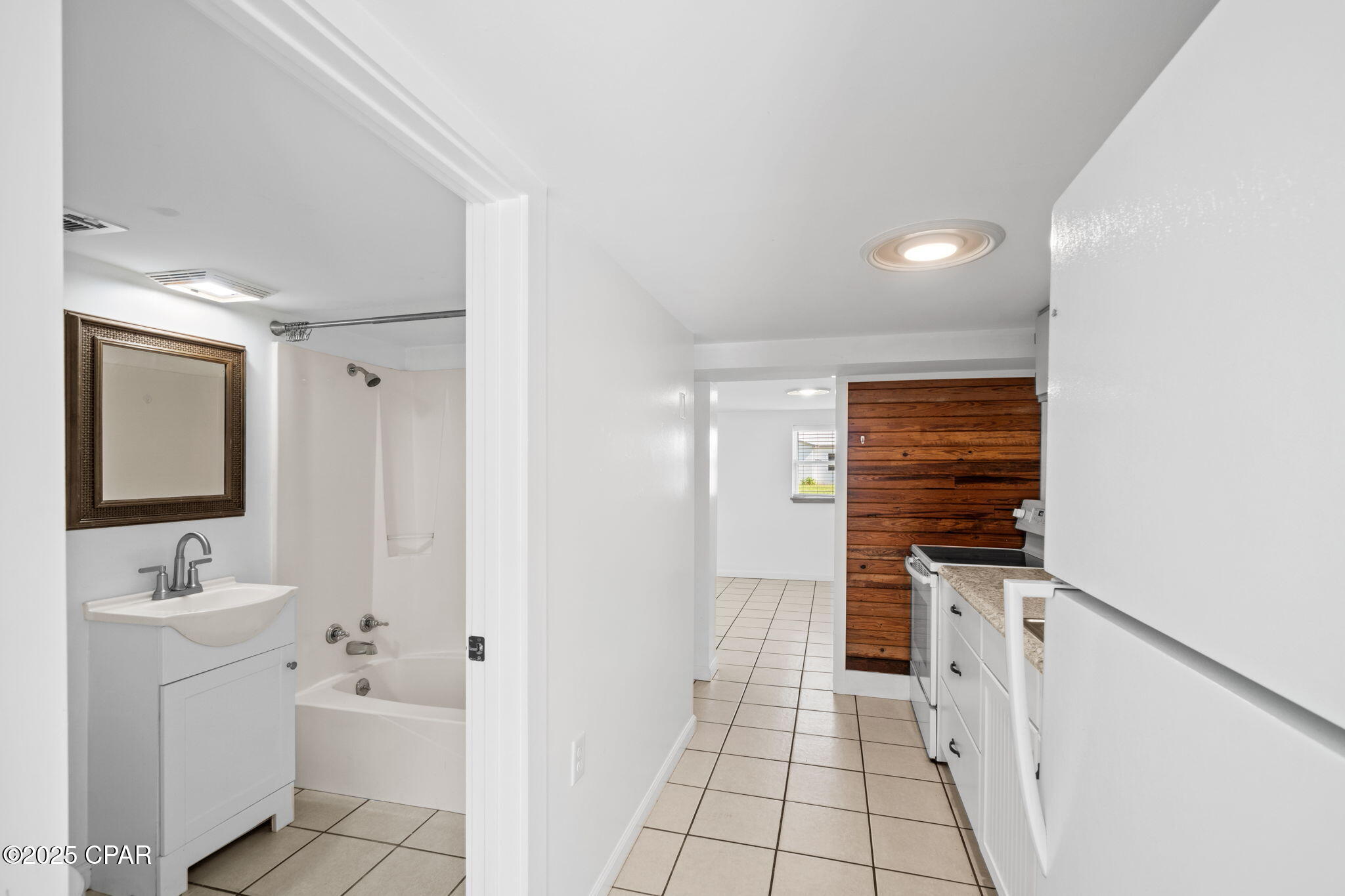 Image 11 For 525 8th Street